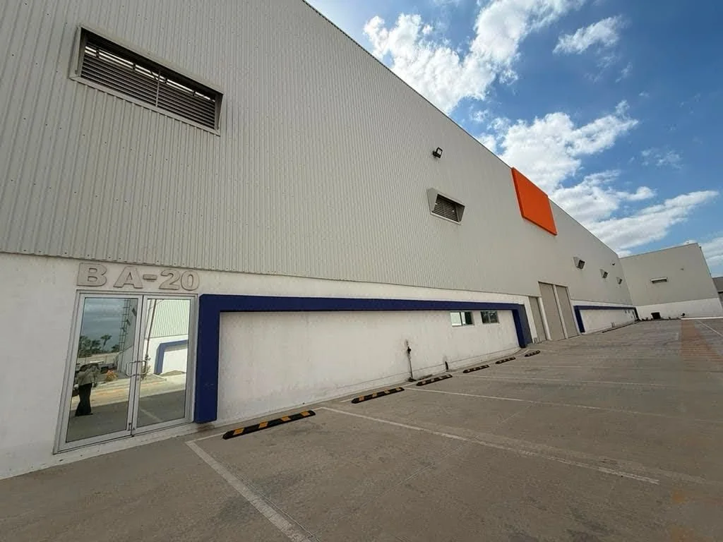 Bodega industrial en renta en Parque Alamar, 2,483 m² 