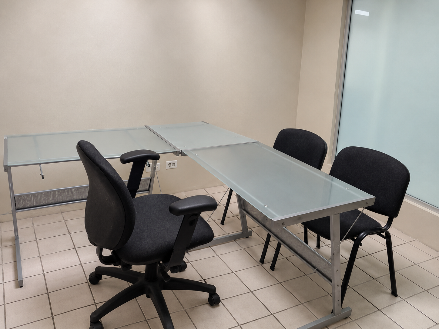 Oficina amueblada en renta en The One Business Center, Zona Río Tijuana