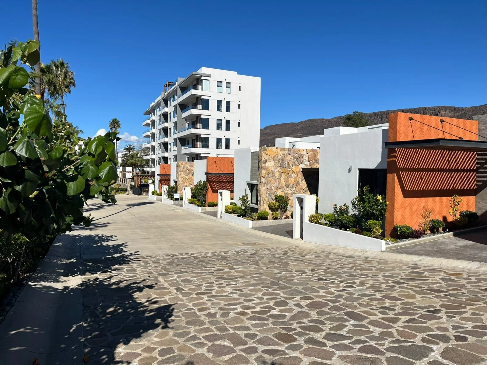 Casa en venta frente al mar en Plaza del Mar, Rosarito B.C.
