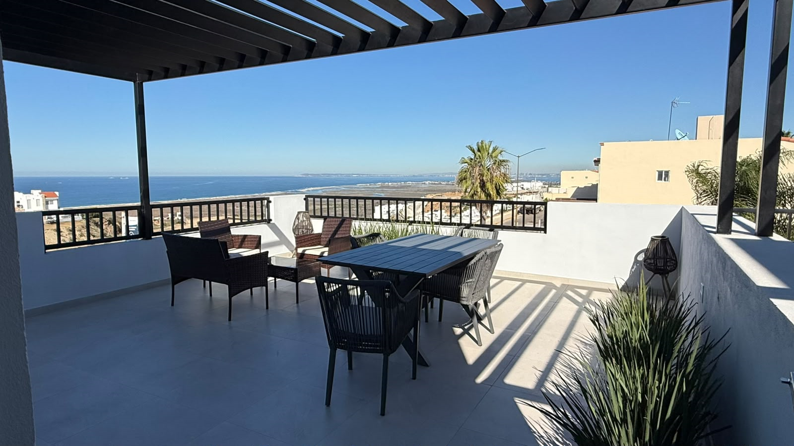 Casa nueva en venta en Monte Scénica con vista al mar, Tijuana B.C.