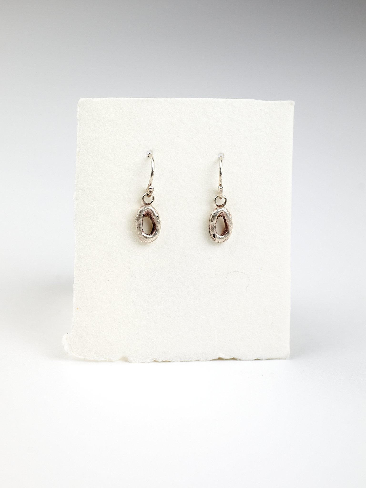 Oeuf Earrings 1.jpg