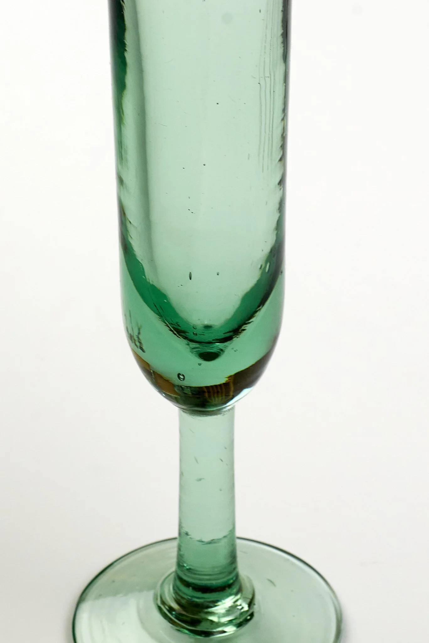 ChampagneGlasses1.jpg