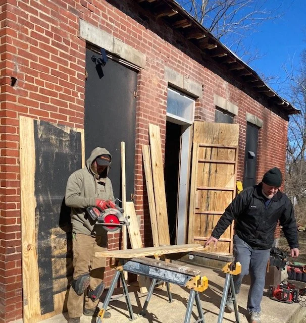 IMG_0566 Stabilization of rear brick wall.jpg