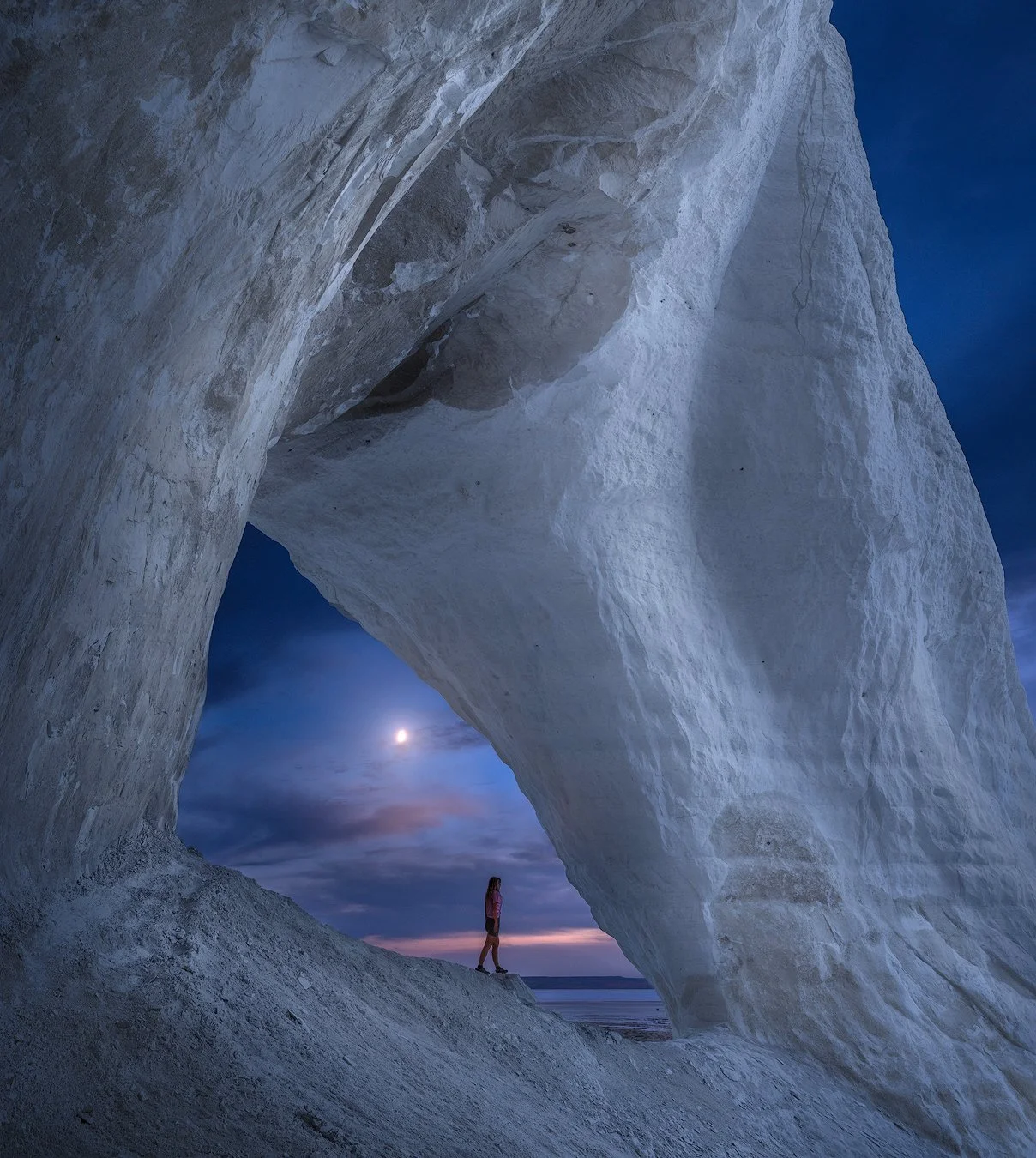 Citizen-of-the-Moon-copy-insta-version.jpg