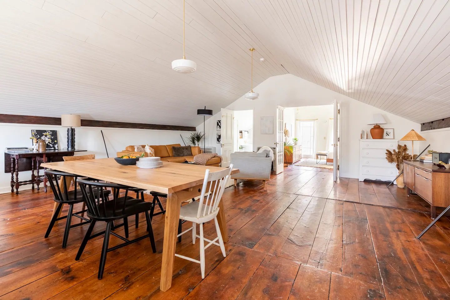 d55904e0-ecfc-49e3-9b05-8f2086cb026f copy.jpg