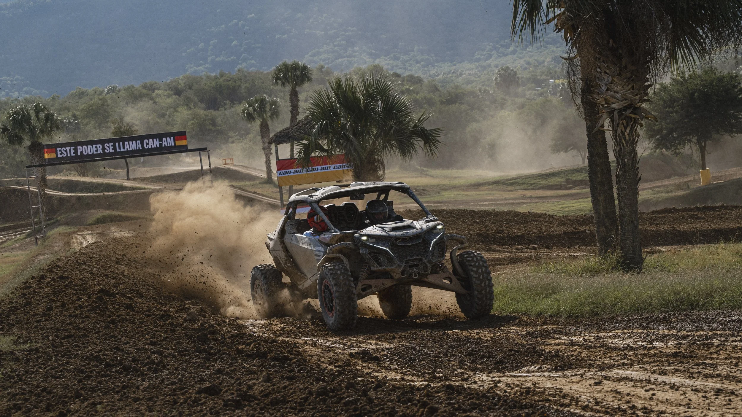 CAN-AM-ORV-2025-CAN-AM-DAY-SANTIAGO-EVENT-LATAM-MXSP-IMG-RGB-314.jpg