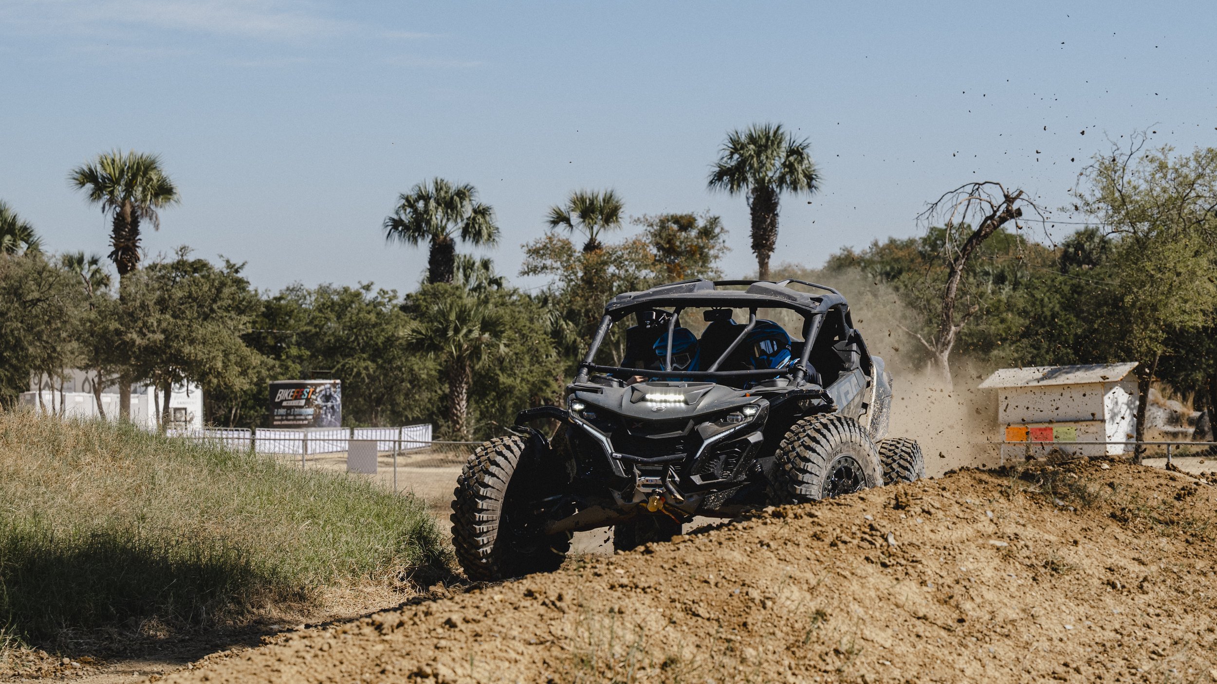 CAN-AM-ORV-2025-CAN-AM-DAY-SANTIAGO-EVENT-LATAM-MXSP-IMG-RGB-165.jpg