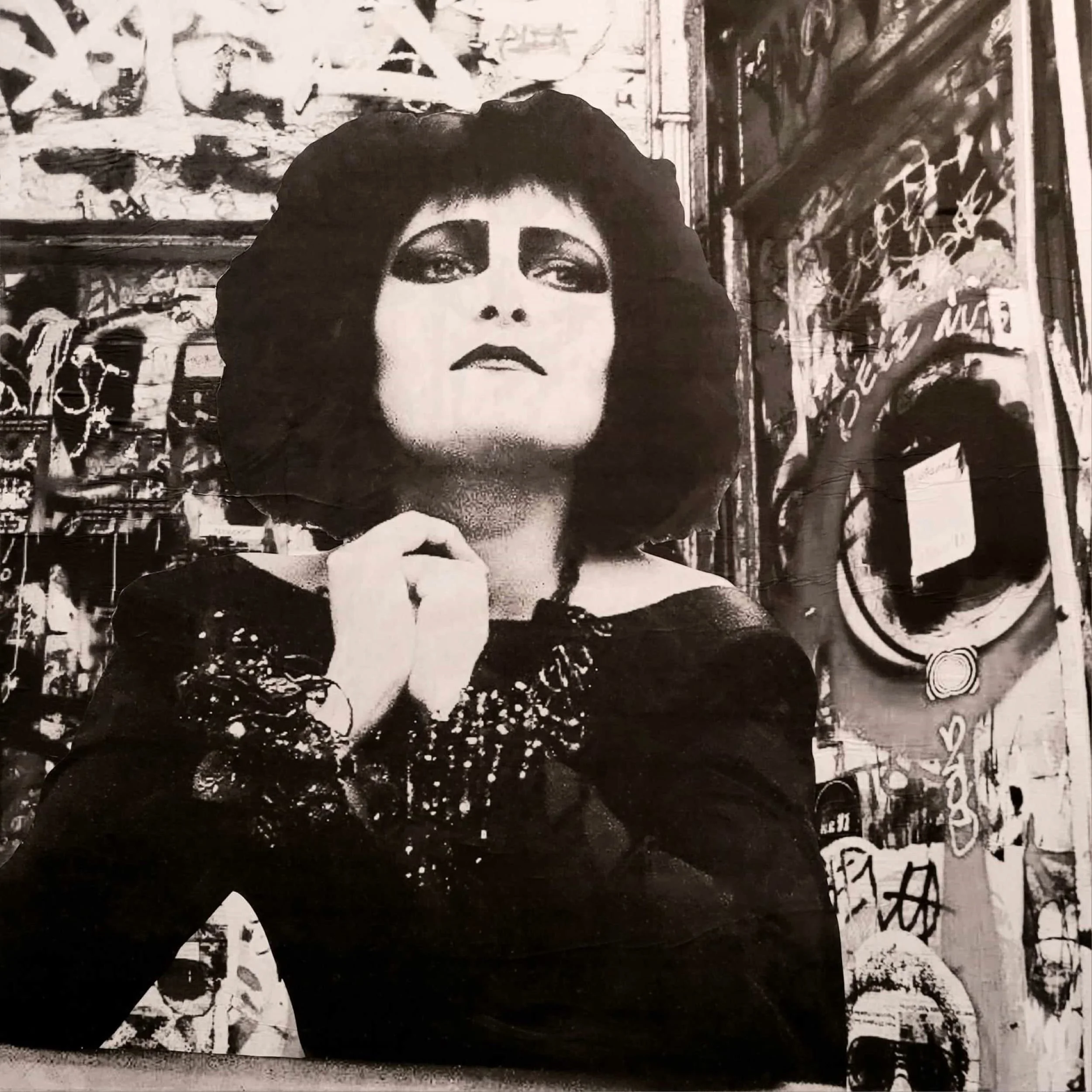 Siouxsie's Cave 24"x24"