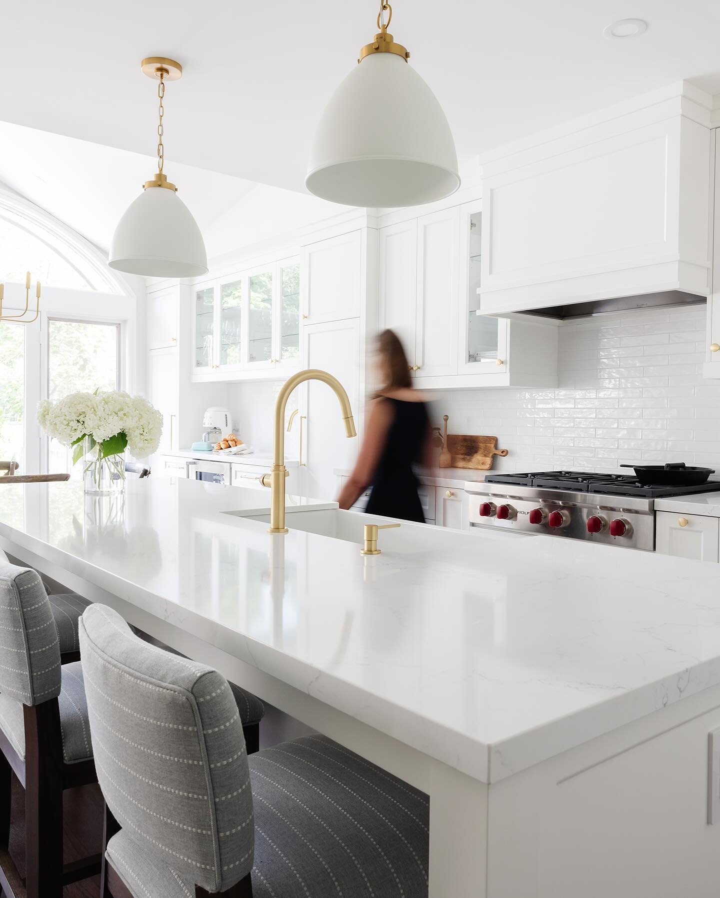What it&rsquo;s like working with our team ~ Swipe through to read what our Glengrove Ave W clients had to say ~ 

📸 @kerri.torrey | Design @karinkolbinteriors | Project Glengrove Ave W as featured in @ourhomesmagazine Best of Ontario Spring 2024 Ed