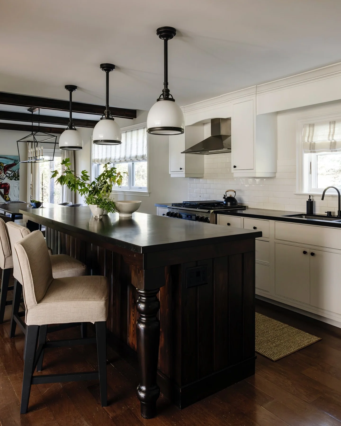 Kitchen refresh is the best way to describe what we did here at our Craigleith Walk Project ~ Swipe for the before! 

The cabinetry was in good shape and being good quality it was unnecessary to start new here. New cabinet doors, crown, paint and har