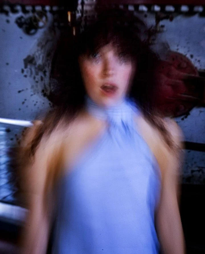 I love making ethereal portraits! Happy Halloween!⁠
#GhostlyPortrait #EtherealPhotography #LensMagic #SpookySeason #FineArtPhoto #MoodyPortrait #CanonPhotography #PhotographersOfInstagram #HauntingBeauty #LensBaby