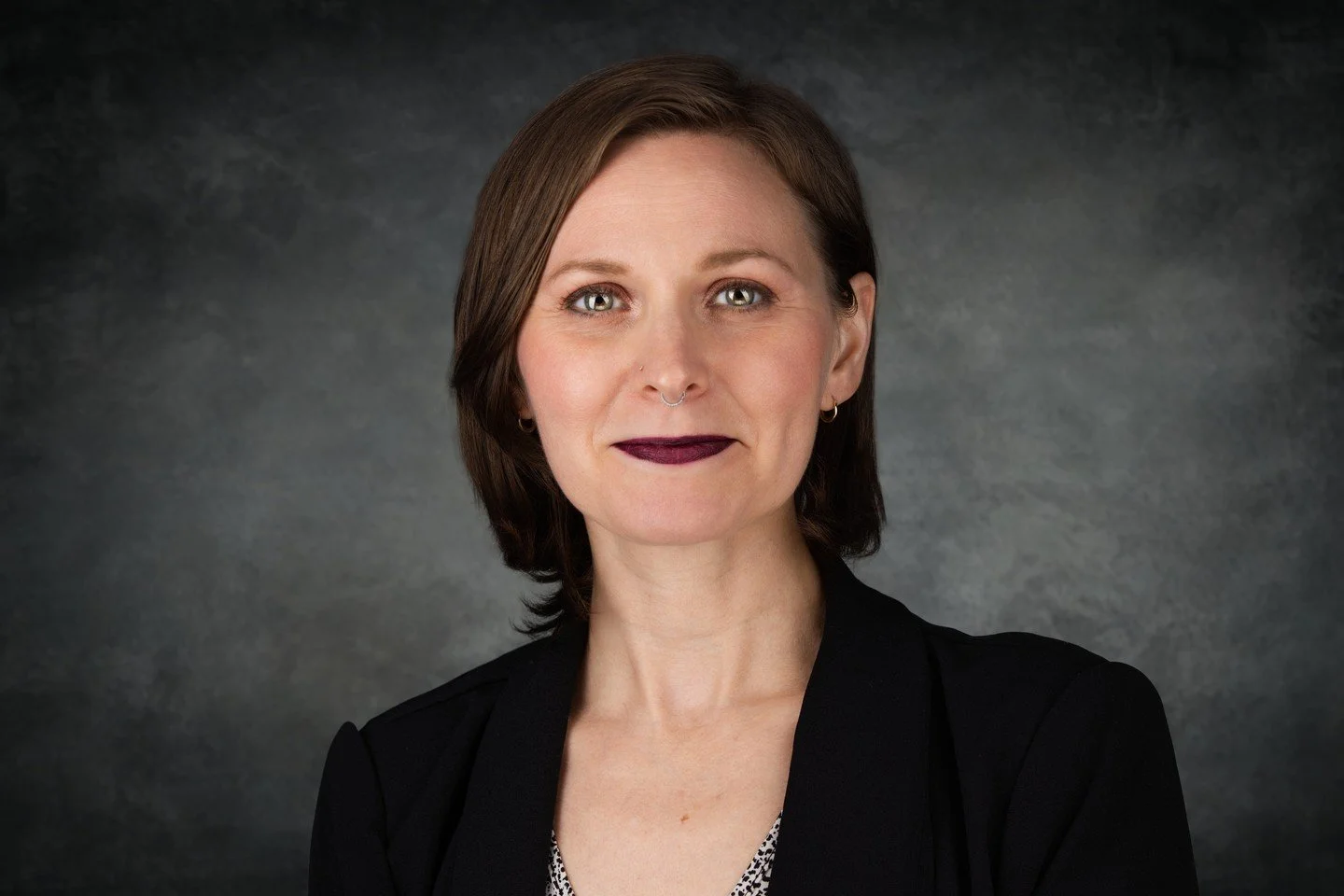 Your LinkedIn photo called &mdash; it&rsquo;s ready for an upgrade.⁠
I&rsquo;ve been refining my headshot game and I need some fresh faces to work with.⁠
I&rsquo;m offering a little discount for a limited time, so don&rsquo;t wait too long to jump in