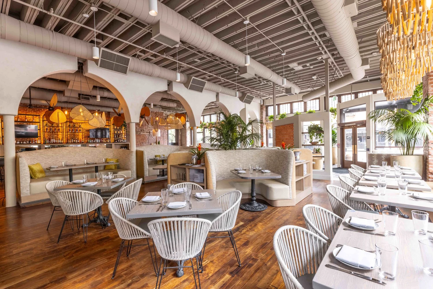 Pez Coastal Kitchen — Old Pasadena