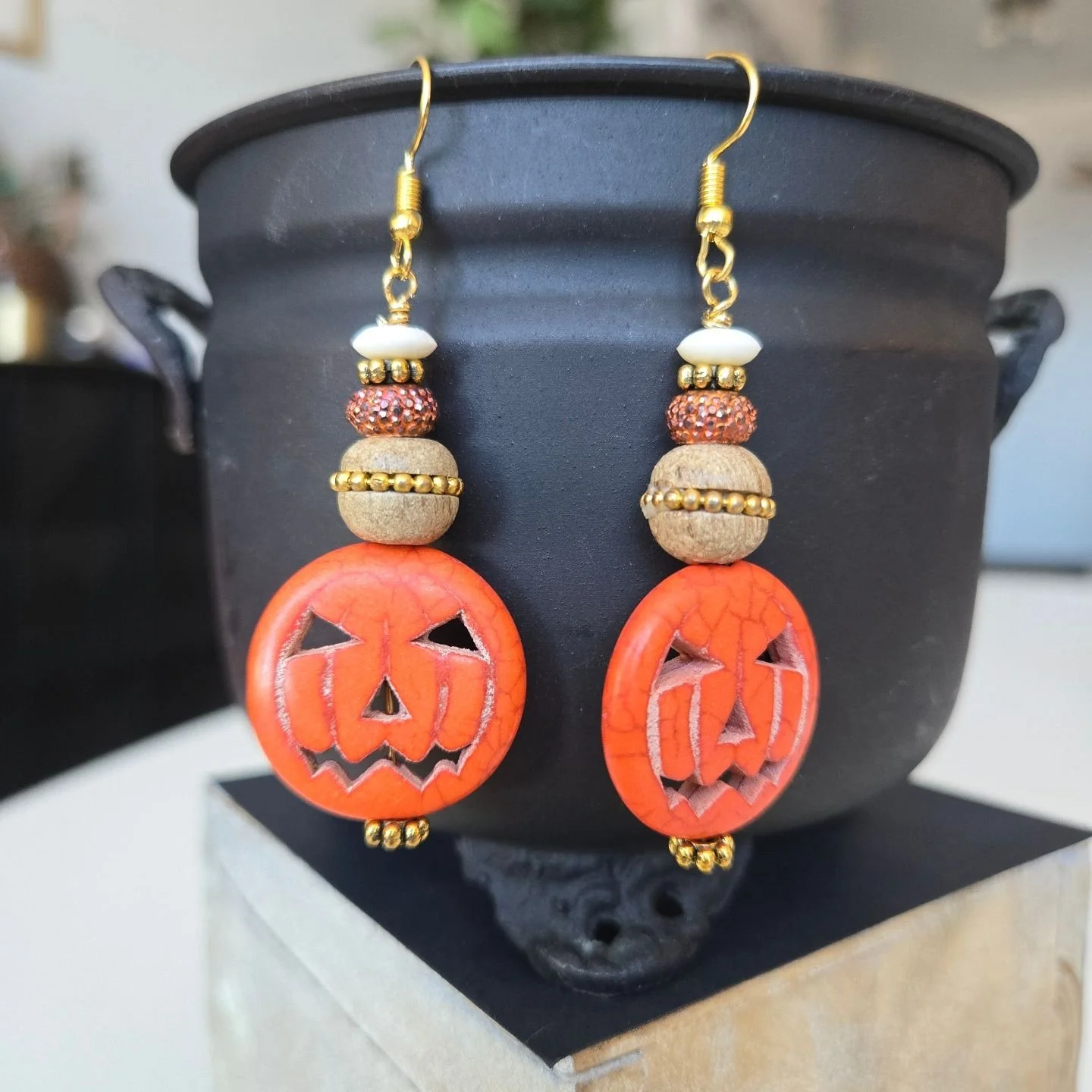 Pumpkin 🎃  Dangle
Bone, crystal, wood, and pumpkin beads