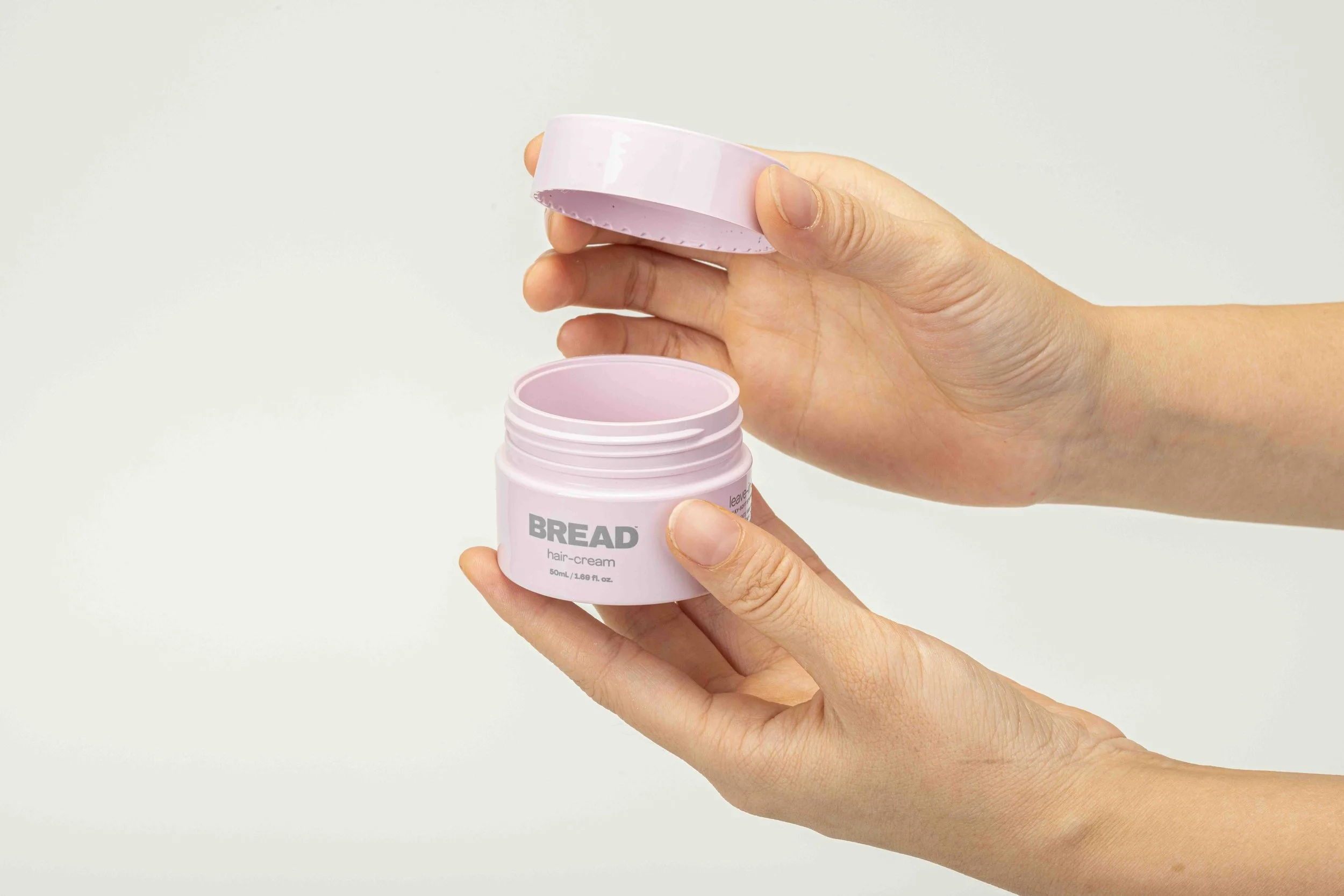 Jar 50 mL / 1.7 fl oz - BREAD Beauty packaging