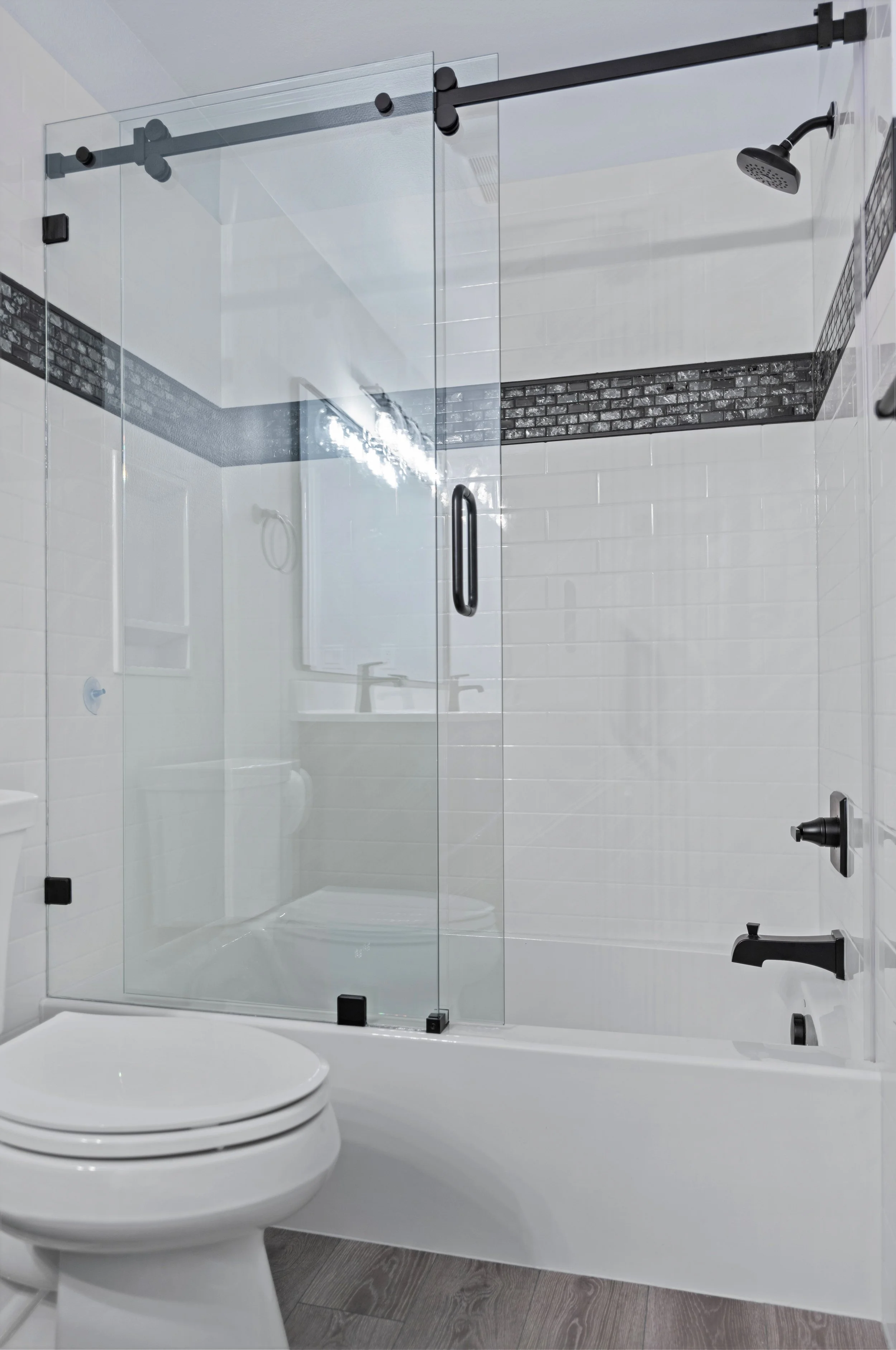 Houston-Solid-Surface-Shower-Remodel-Non-Plastic.jpg