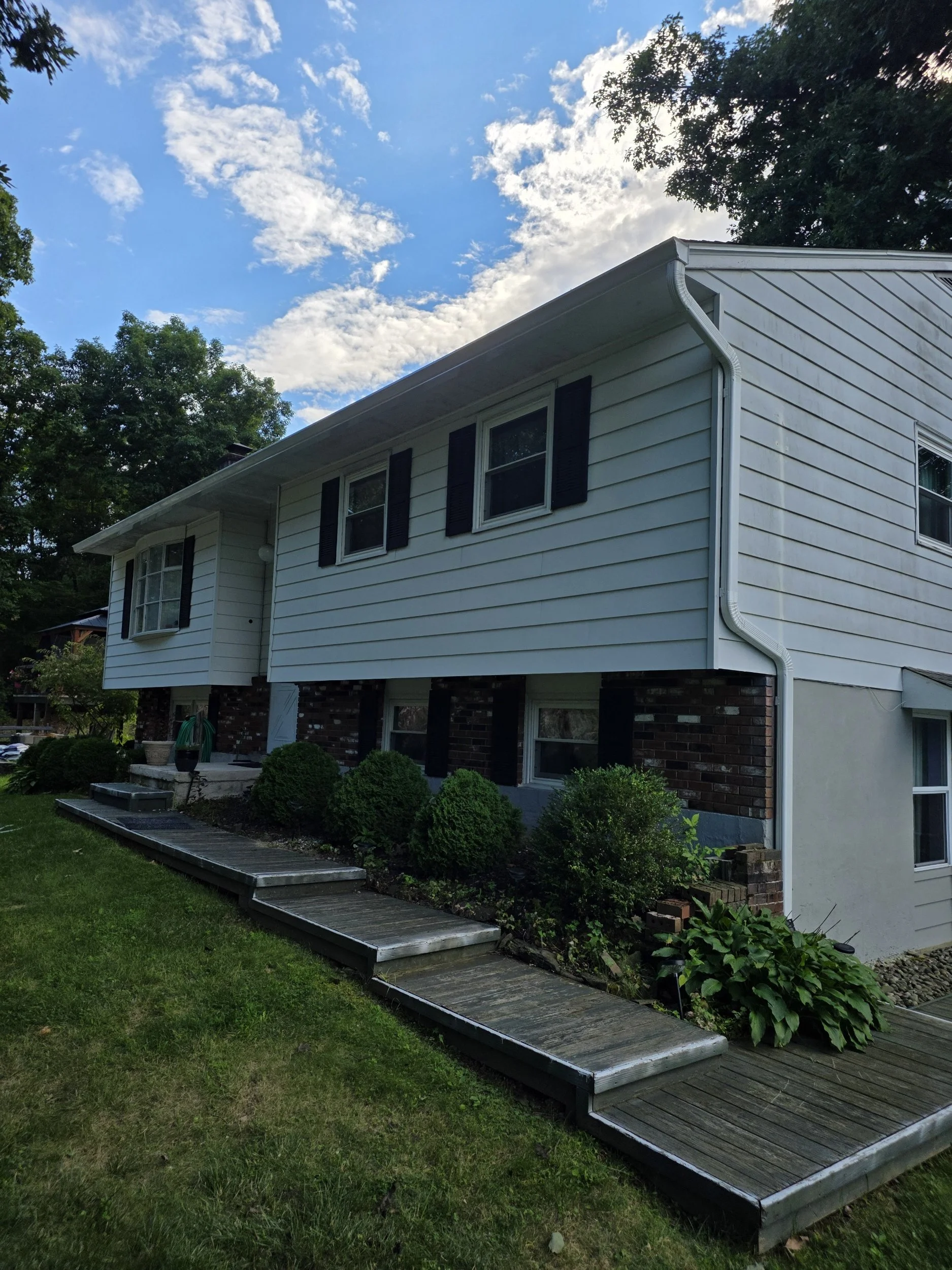 Seamless gutter system replaced in East Greenbush NY