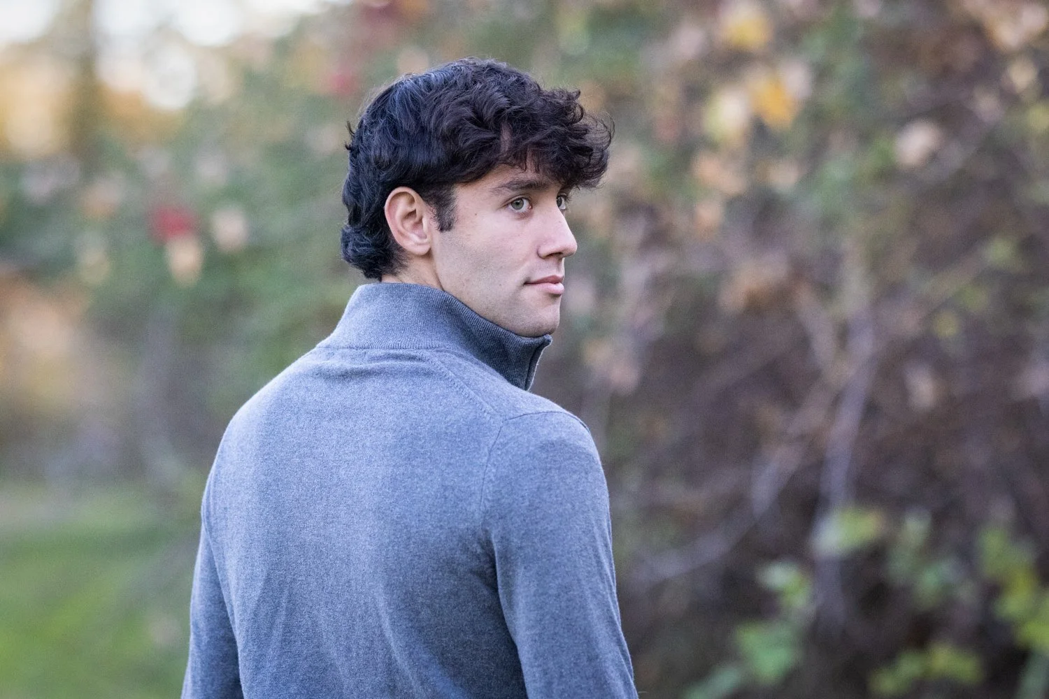 Did a really fun #seniorphoto session with @daniel_a_leary 

Special thanks to @carolina.abuelo 

#ColtStatePark #BristolRI #RIPhotographer #ClassOf2026 #SeniorPhotos #SeniorPortraits #MassachusettsStudent #HighSchoolSenior #OutdoorPortraits #NewEngl