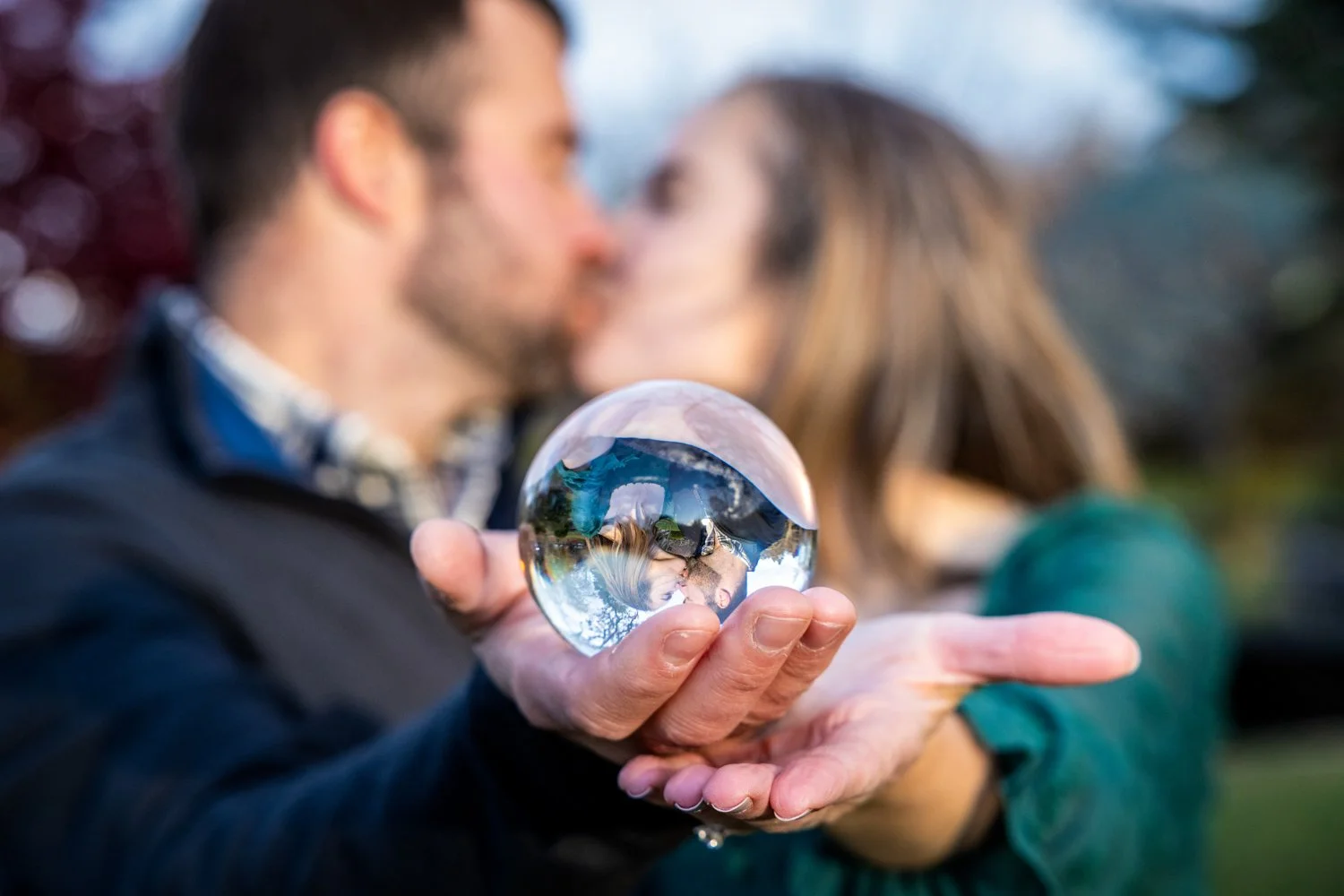I do love these @lensball photos! 

#engagementsession with @mo.cookies7 @rogerwilliamspark

#romance #wedding #riweddingphotographer #maweddingphotographer #newportweddingphotographer #canon #theknot #weddingwire #weddingchicks #providenceweddingpho