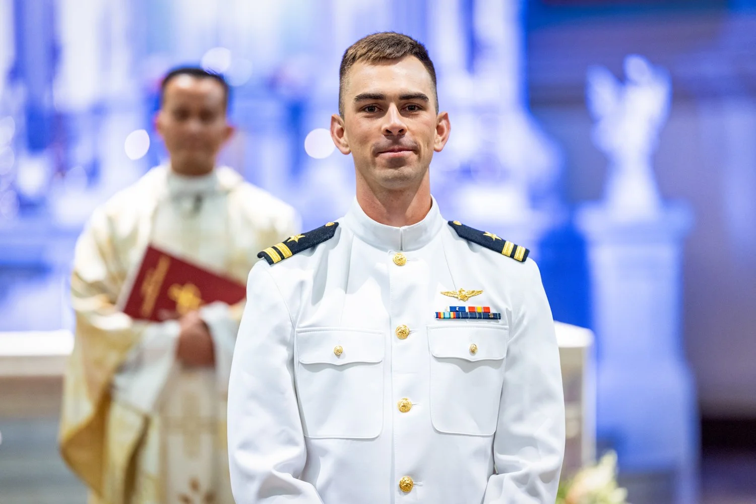 Time to #getmarried! 

Couple: @alyssa_scott1 and @kevin_hogan5
Venue: @usnavy @navstanewportri #newportofficersclub #newportoclub #stjosephsparishnewport #stjosephschurch
Hair/Makeup: Kelsey Masnyk Beauty
Band/DJ: @Lukesent
Videographer: @rivideopro