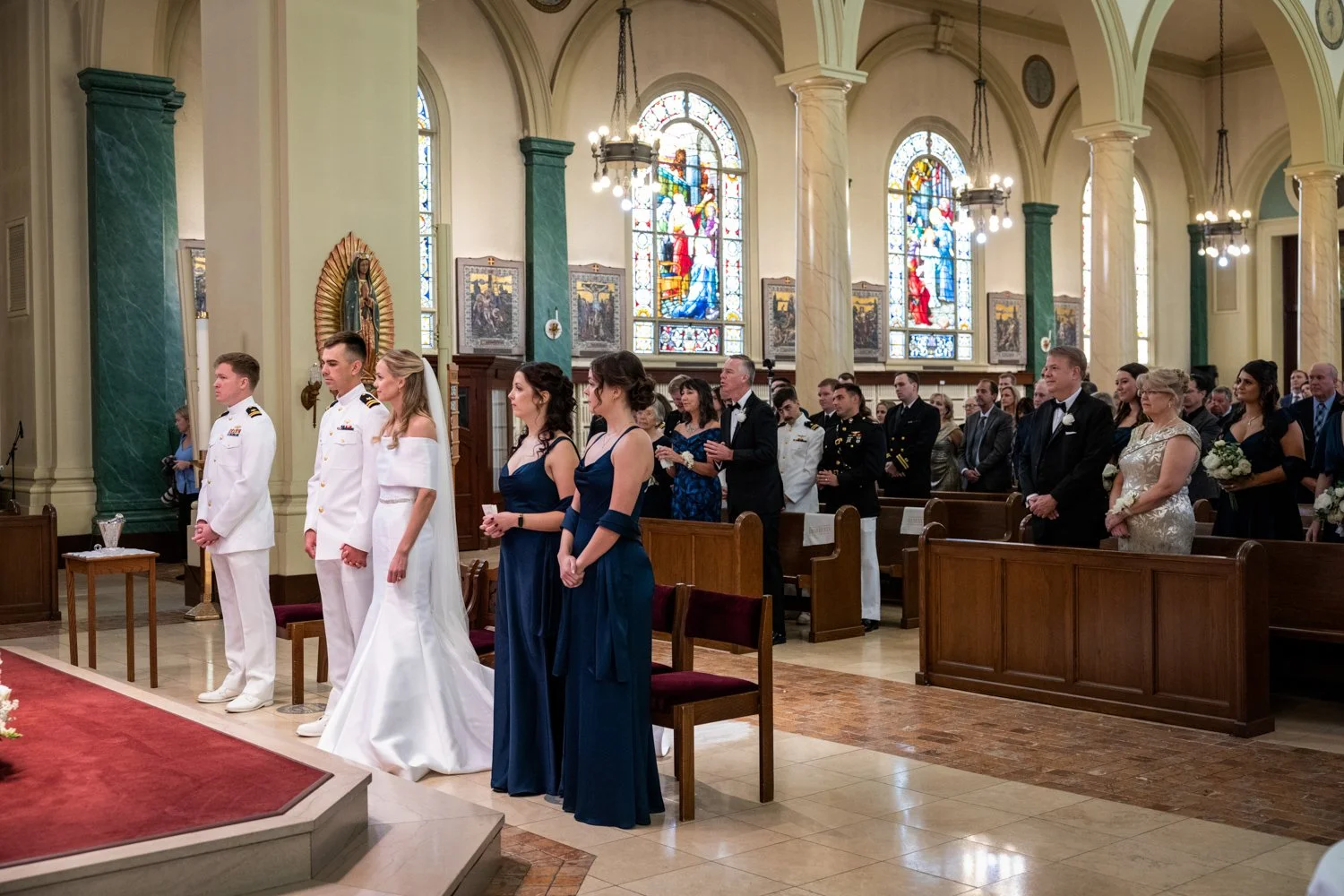 Truly a stunning #churchwedding 

Couple: @alyssa_scott1 and @kevin_hogan5
Venue: @usnavy @navstanewportri #newportofficersclub #newportoclub #stjosephsparishnewport #stjosephschurch
Hair/Makeup: Kelsey Masnyk Beauty
Band/DJ: @Lukesent
Videographer: 