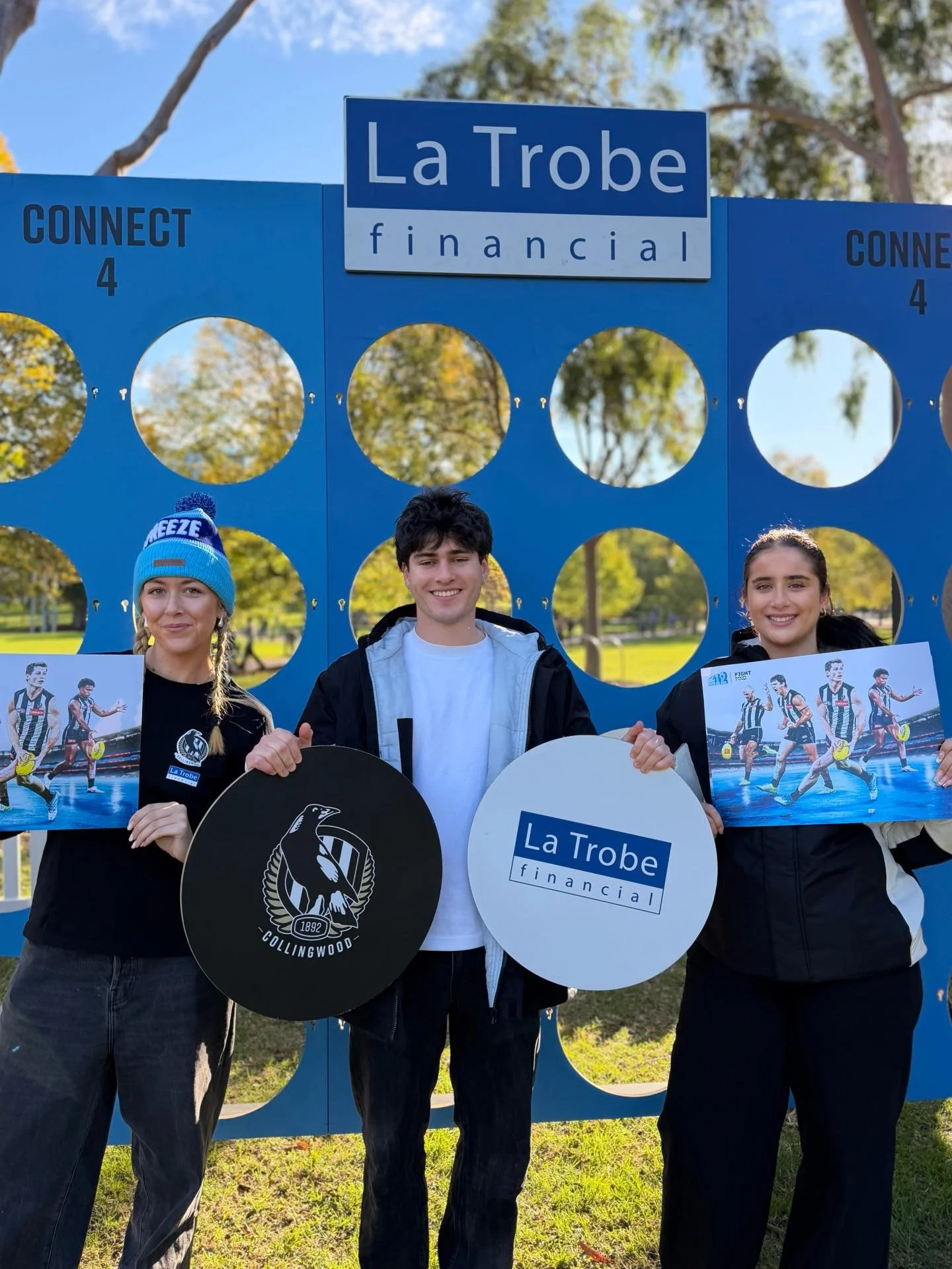 Whoa&hellip; where did the long weekend go? 😁

LOCO had teams spread right across regional and metro Victoria doing what they do best 👇

📍La Trobe Financial x Collingwood &amp; Love The Game teams greeting footy fans out on the &lsquo;G walk, ahea
