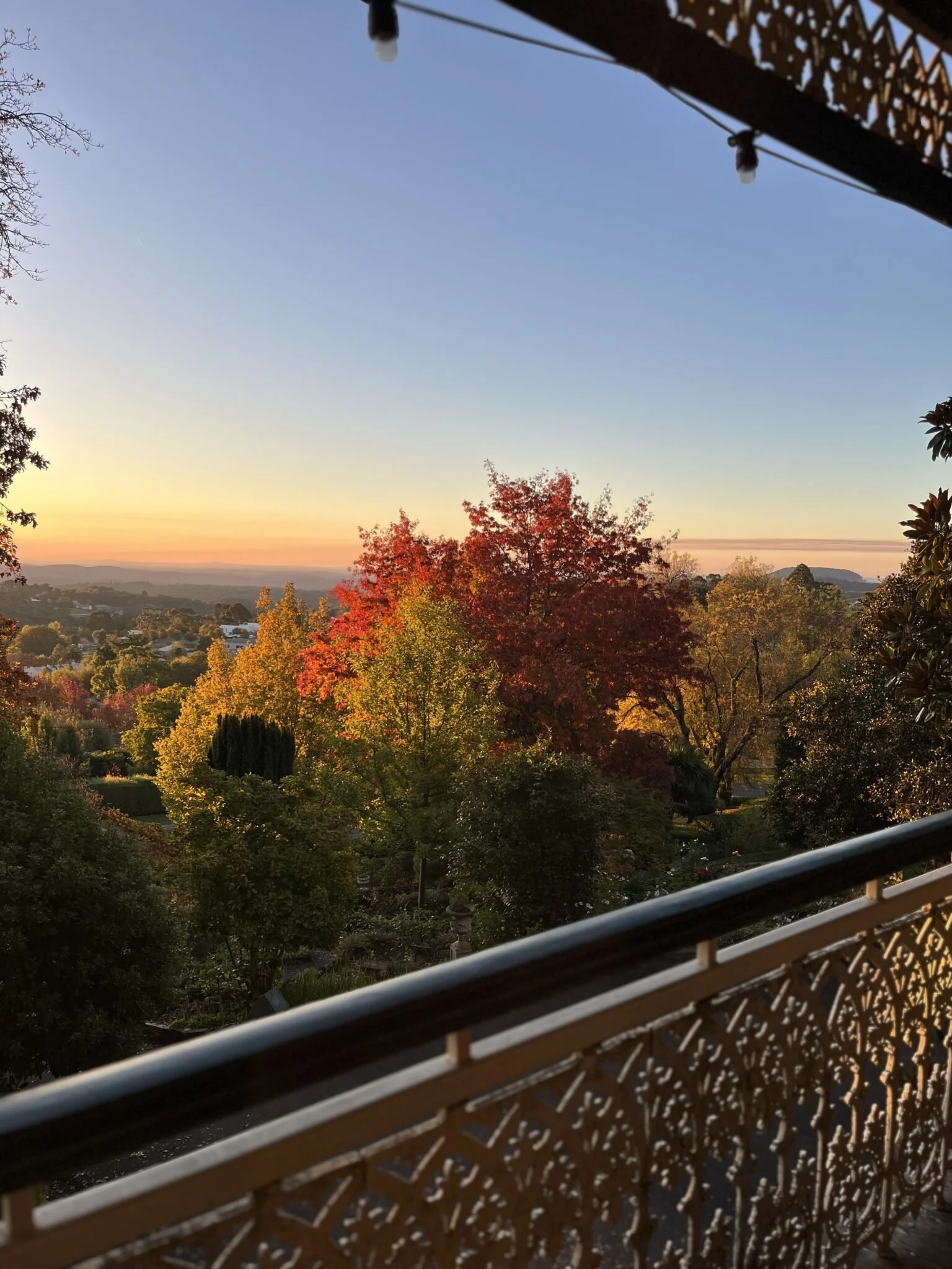 Criss crossings Central Victoria
