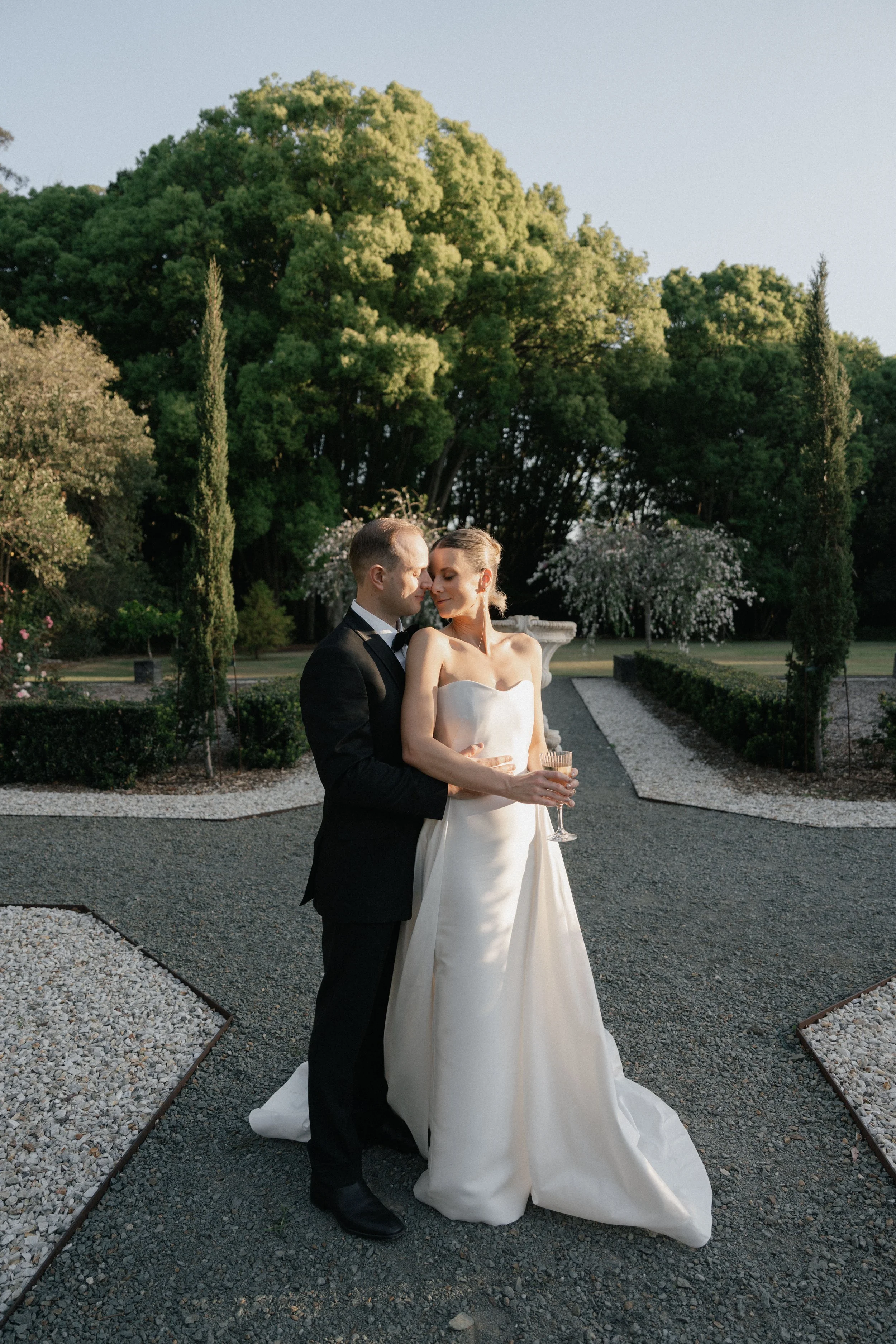 Ella + Michael - Sneak peek-57.jpg