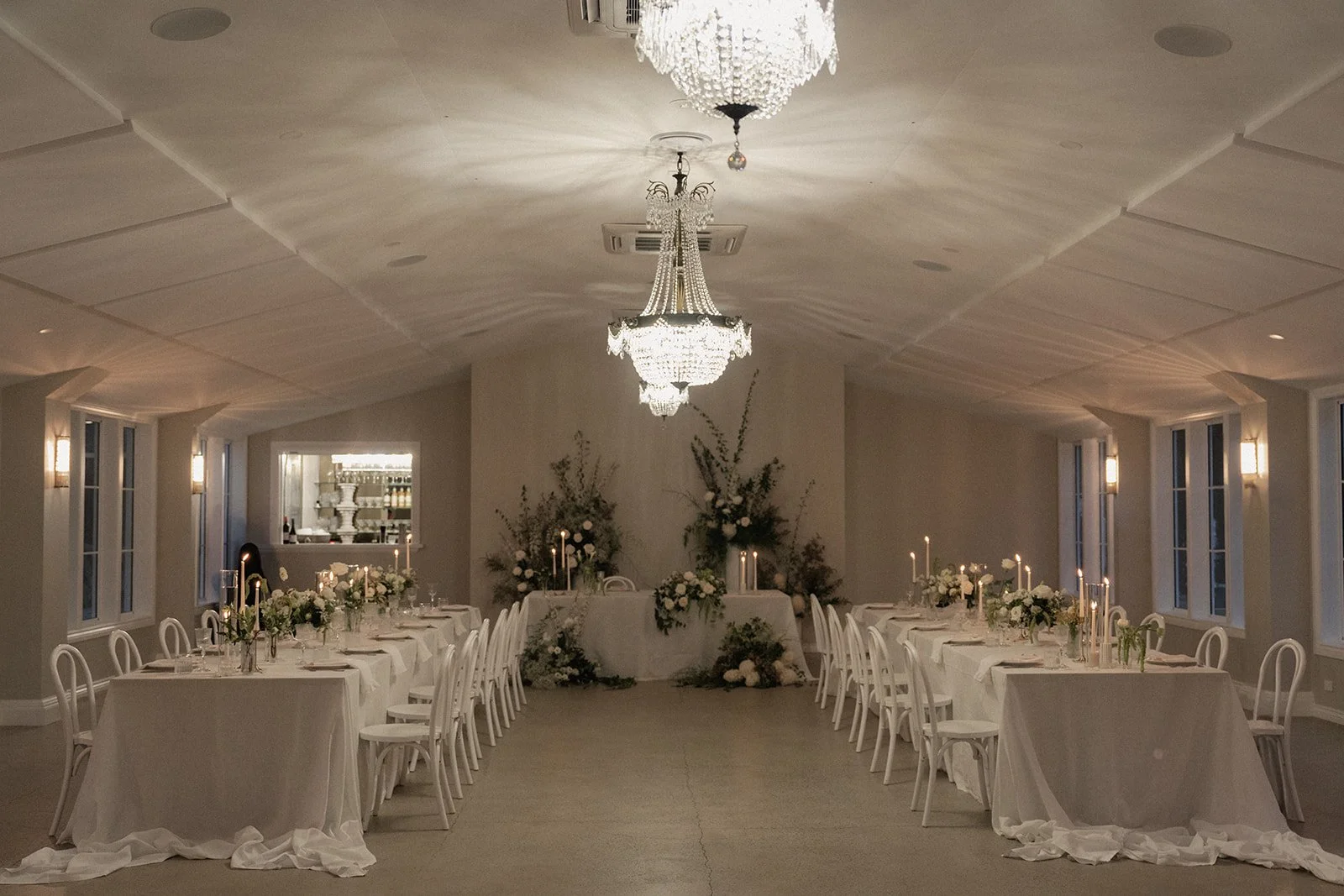 Small wedding reception on Tamborine Mountain