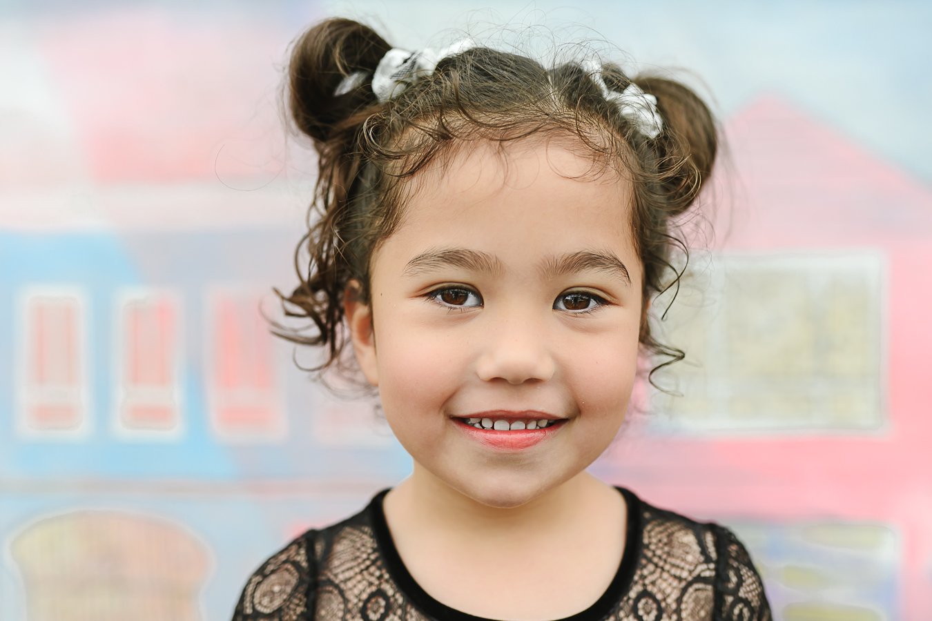 Can School Portraits Be Taken Outdoors? What Bay Area Directors Should Know
