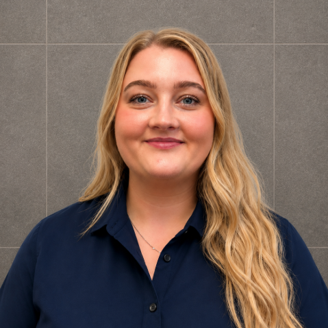Emily | Senior Case Manager