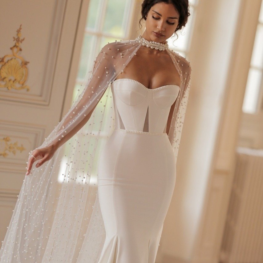 The WON&Aacute; Concept Trunk Show is here. 

Featuring six of the best-selling gowns from the White Swan collection, these stunners are in studio for one week only.

Meet the line up:

&mdash; Namib
&mdash; Ross
&mdash; Jordie Corset + Skirt
&mdash;