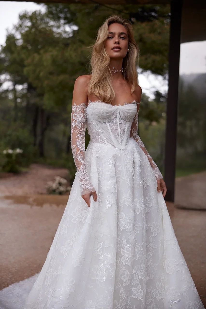 The White Aisle Bridal