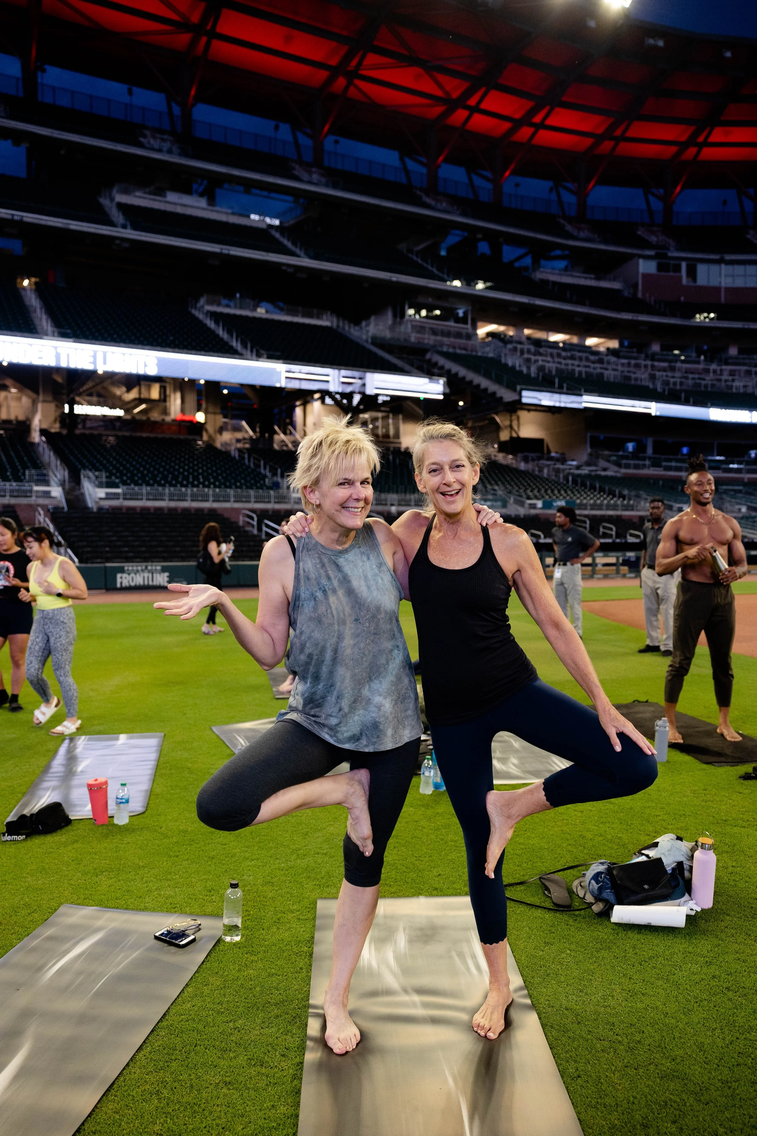 BravesYoga-SDH-159.jpg