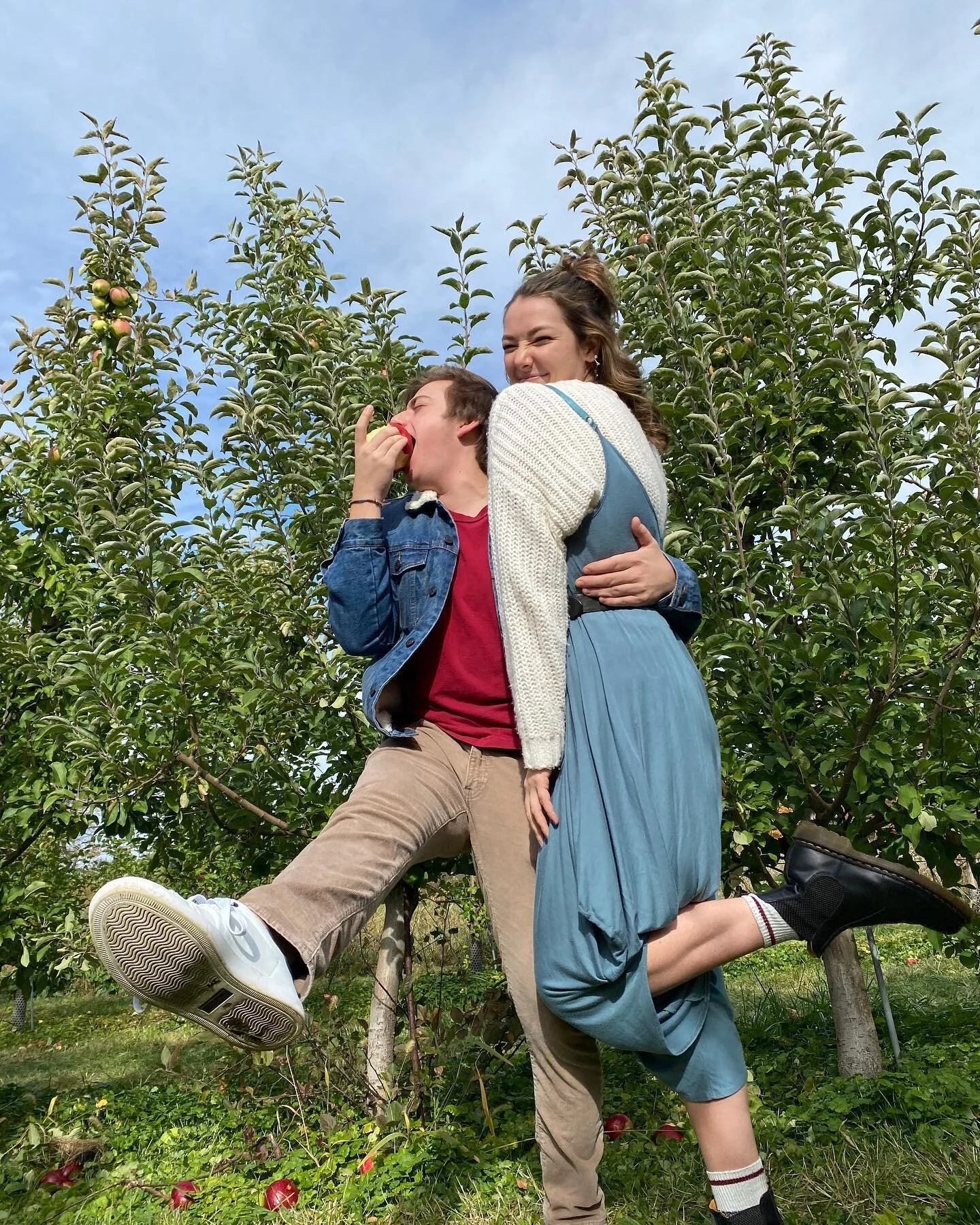 &ldquo;Had so much fun apple picking with y&rsquo;all!&rdquo; - circa Oct. 2020 🥲