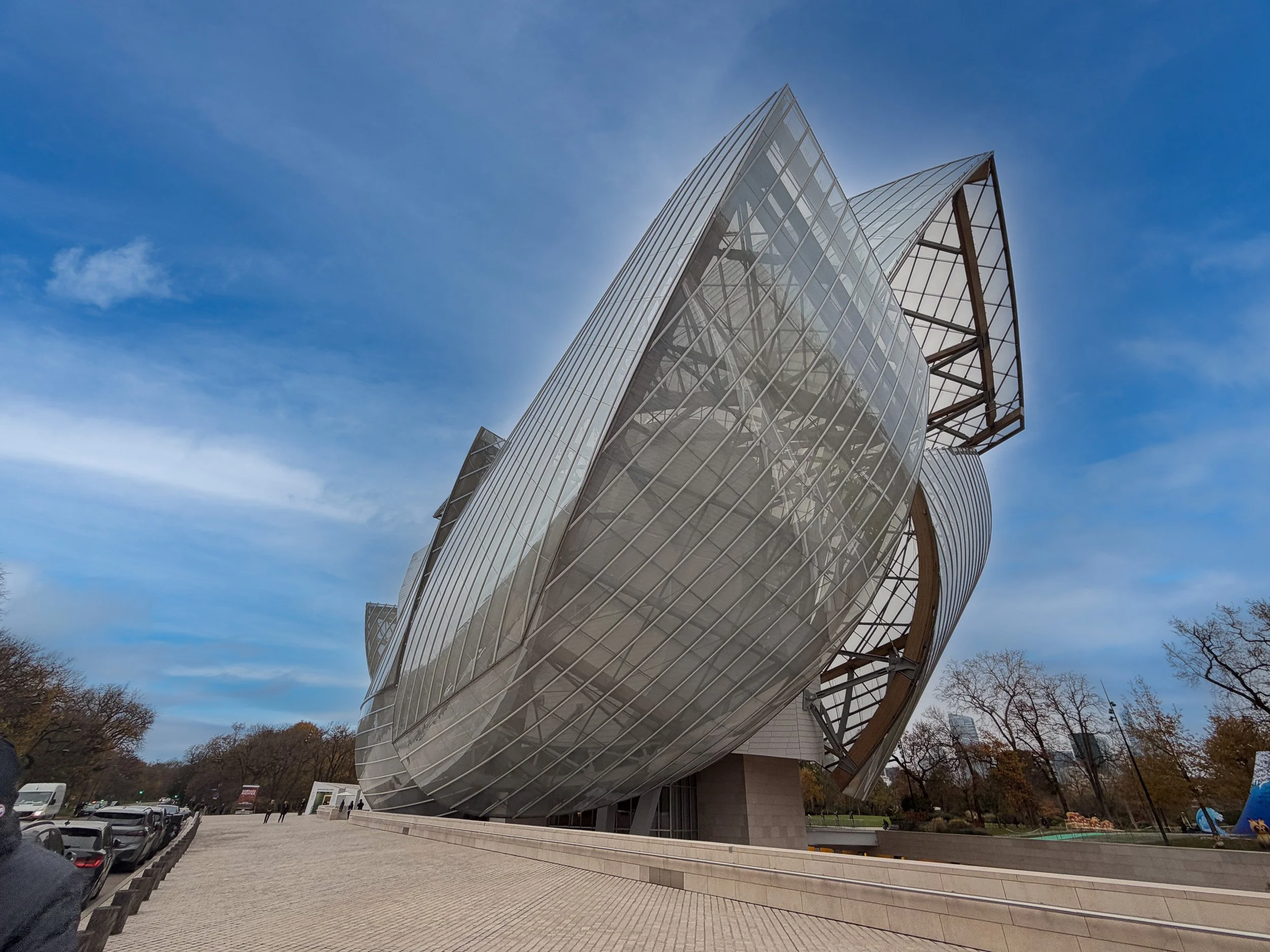 Off to see some art. Frank Ghery, who designed the Fondation Louis Vuitton museum, passed away the week we were there. 