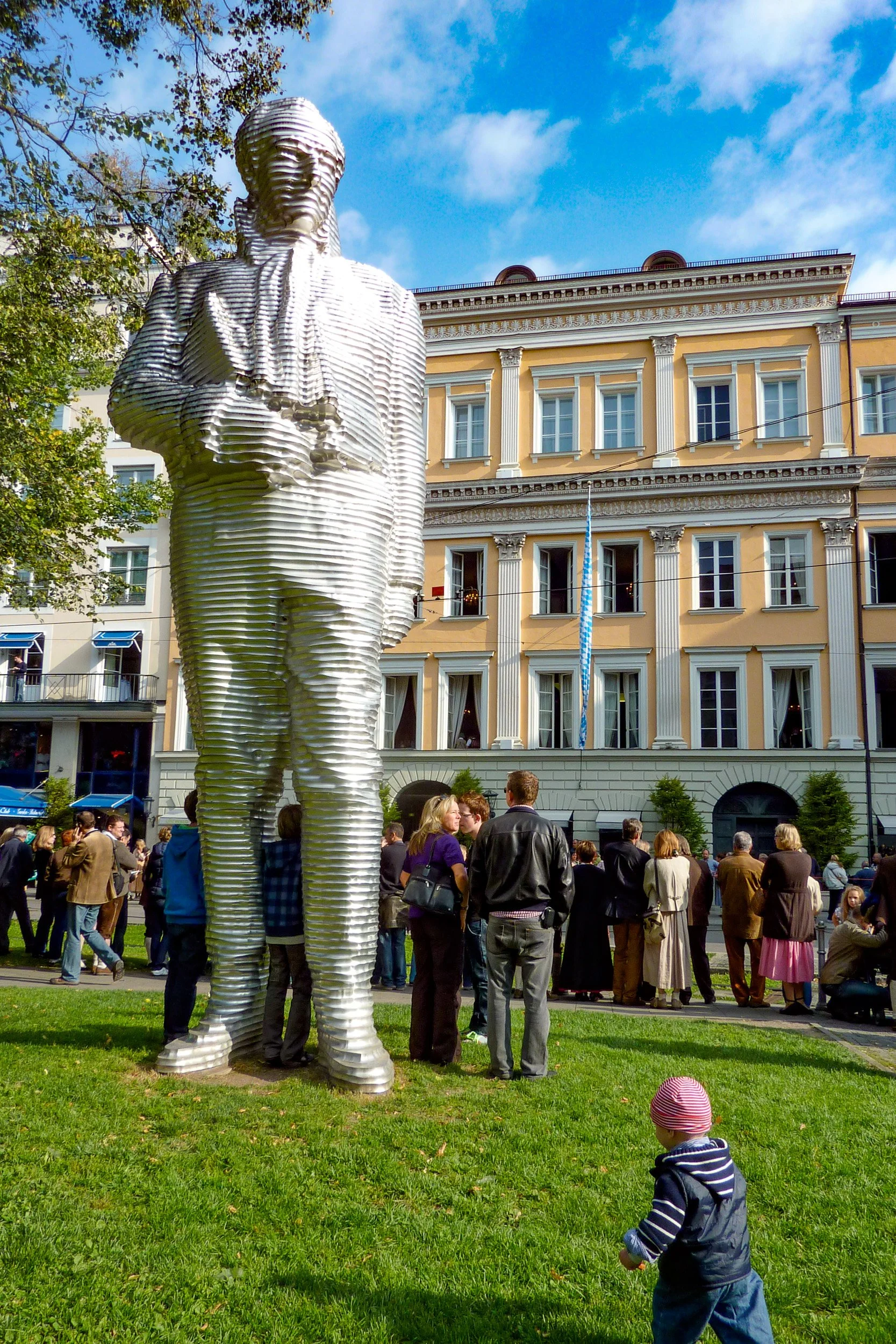 Maximilian von Montgelas Statue