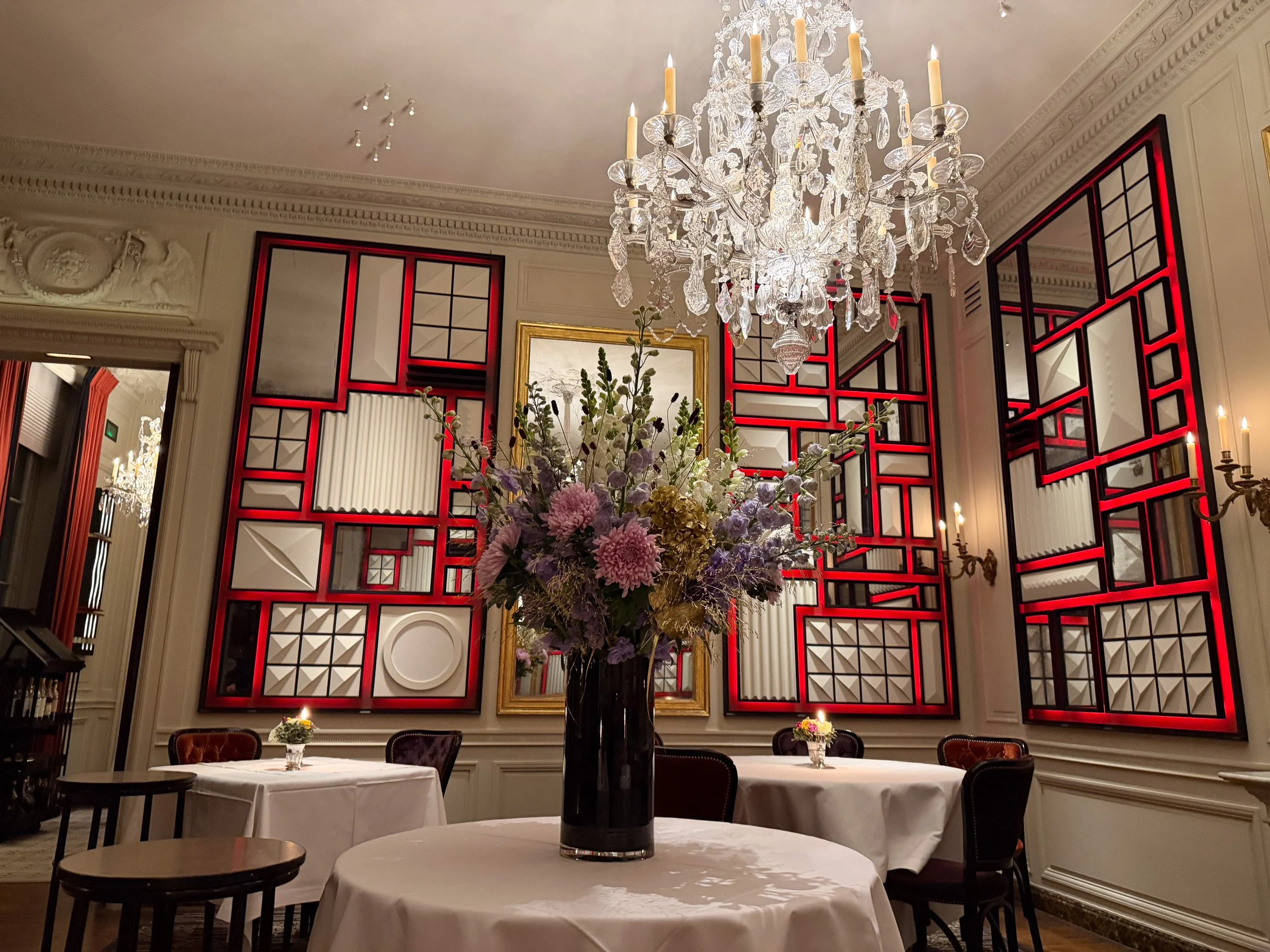 Dining room at L’Ambroisie.