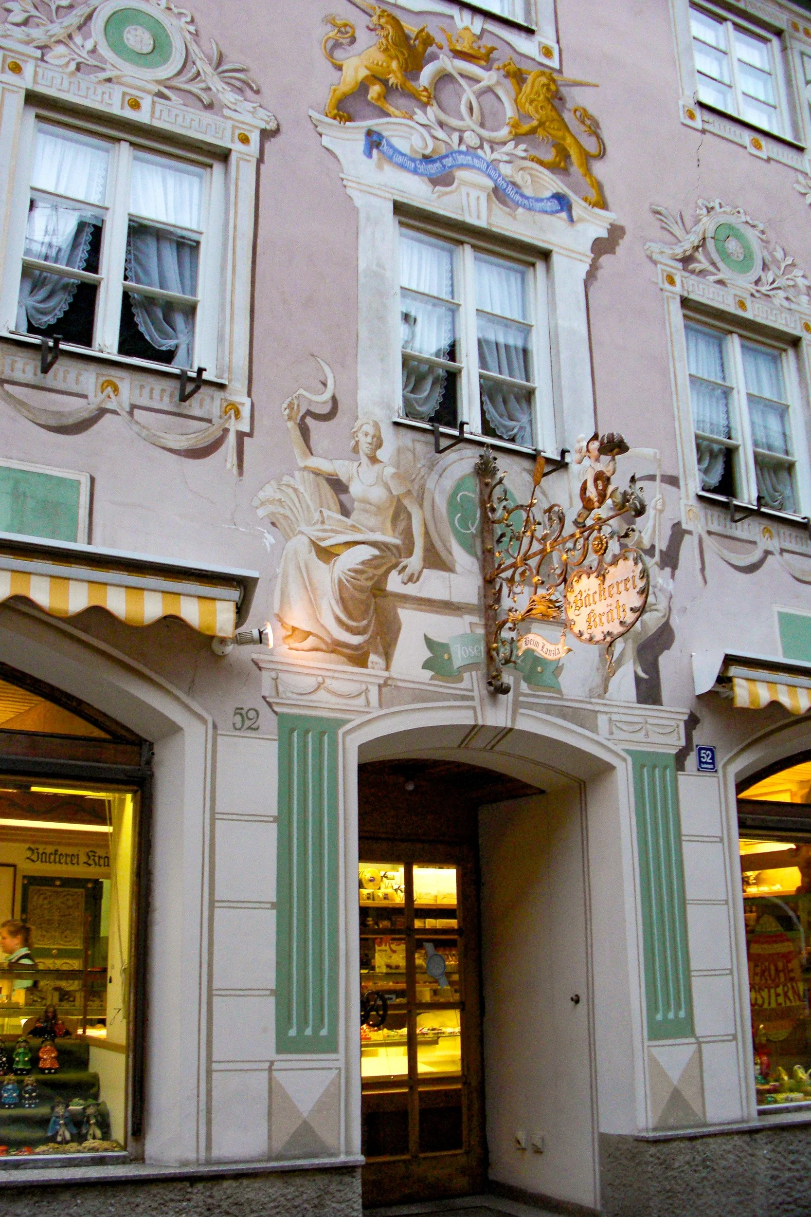 Garmisch-Partenkirchen bakery.jpg