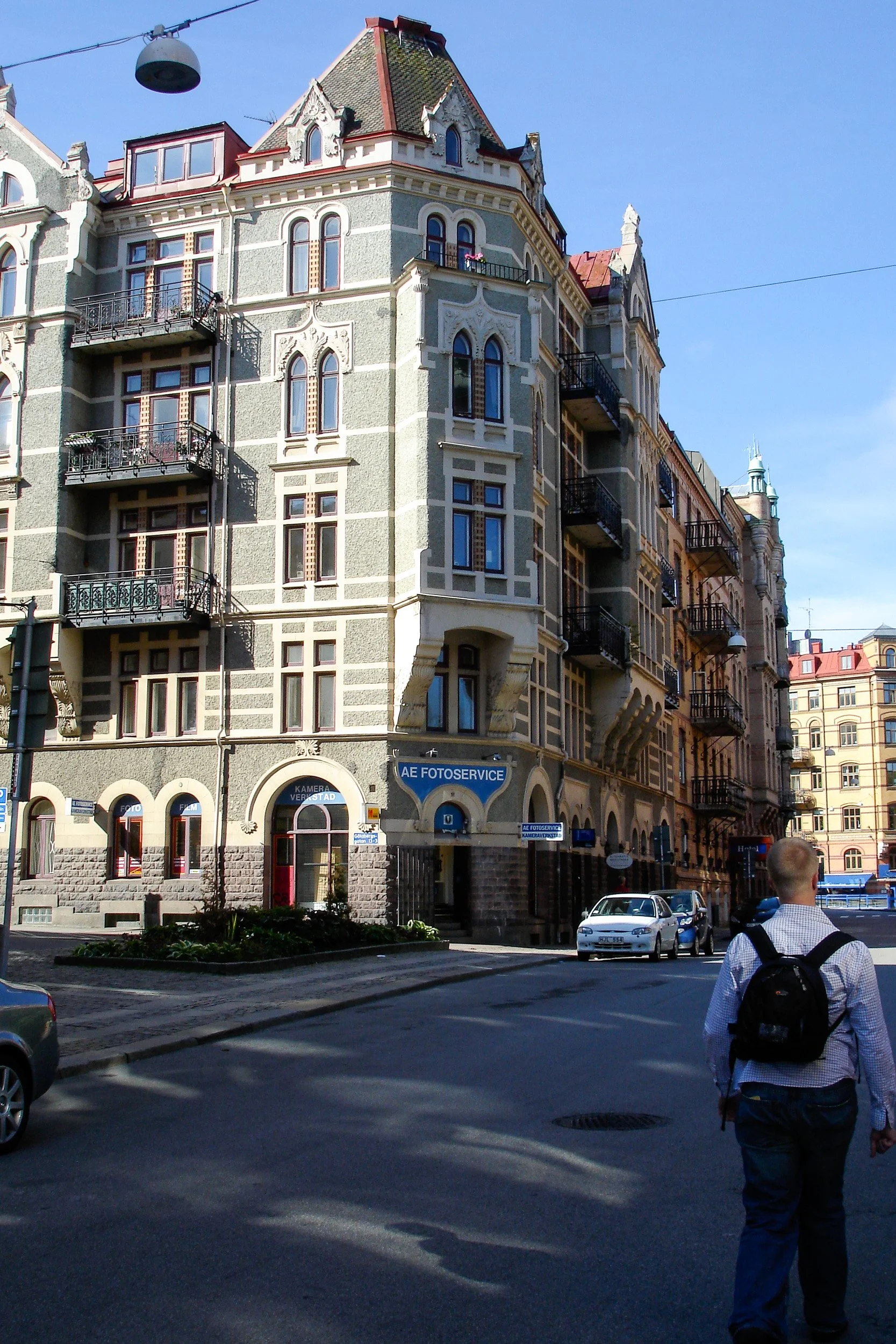 Finding the photo store