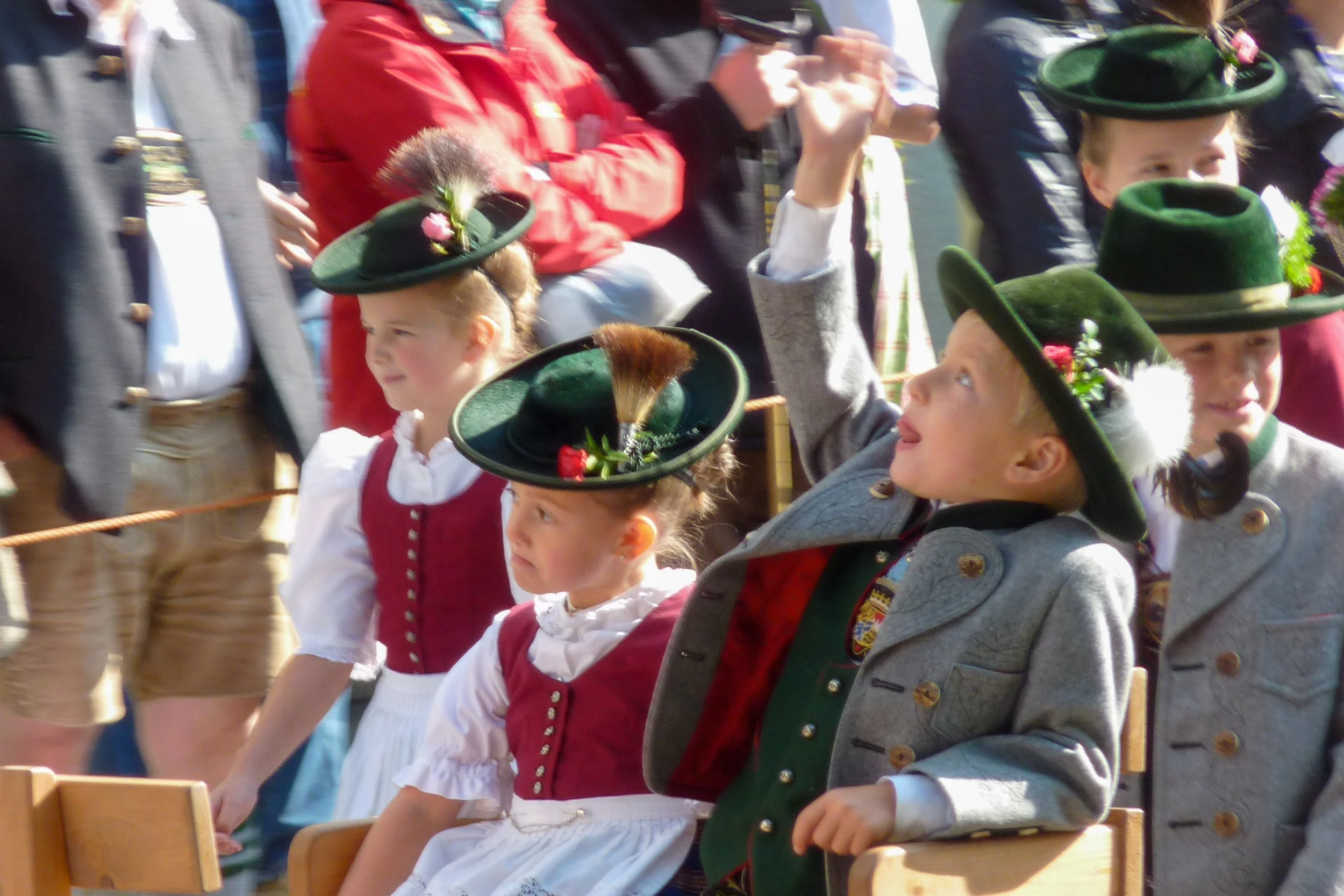 Oktoberfest parade kids