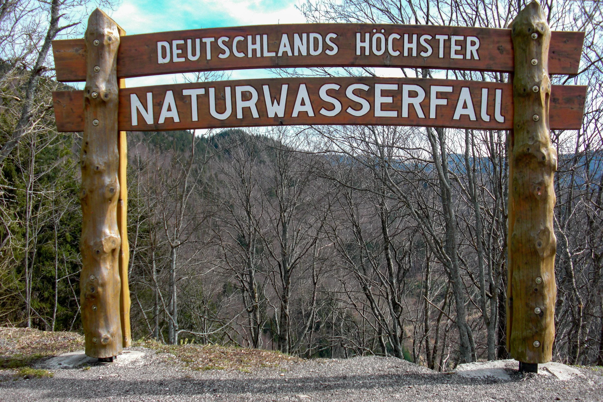 Todtnau Waterfall entrance.jpg