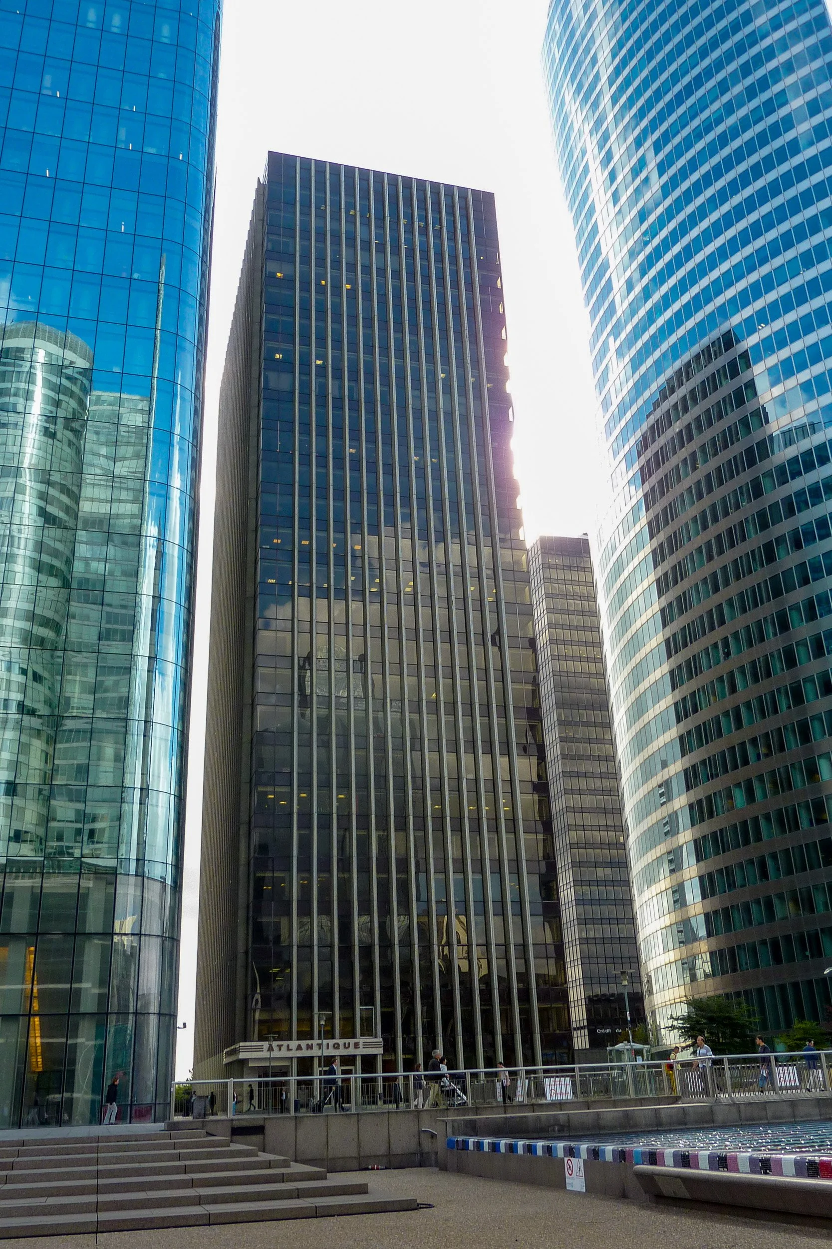 Hollister HQ at La Defense