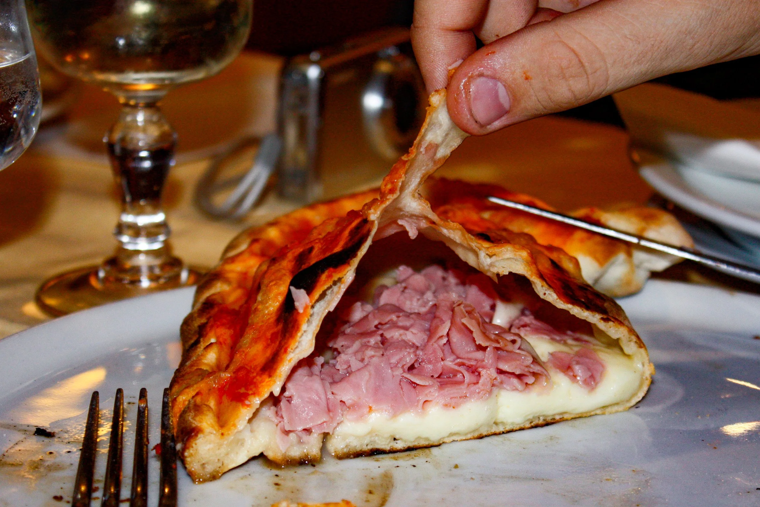 Il Ducale is apparently the king of calzones in Bologna but the owner say that the ones in Napoli are even better.