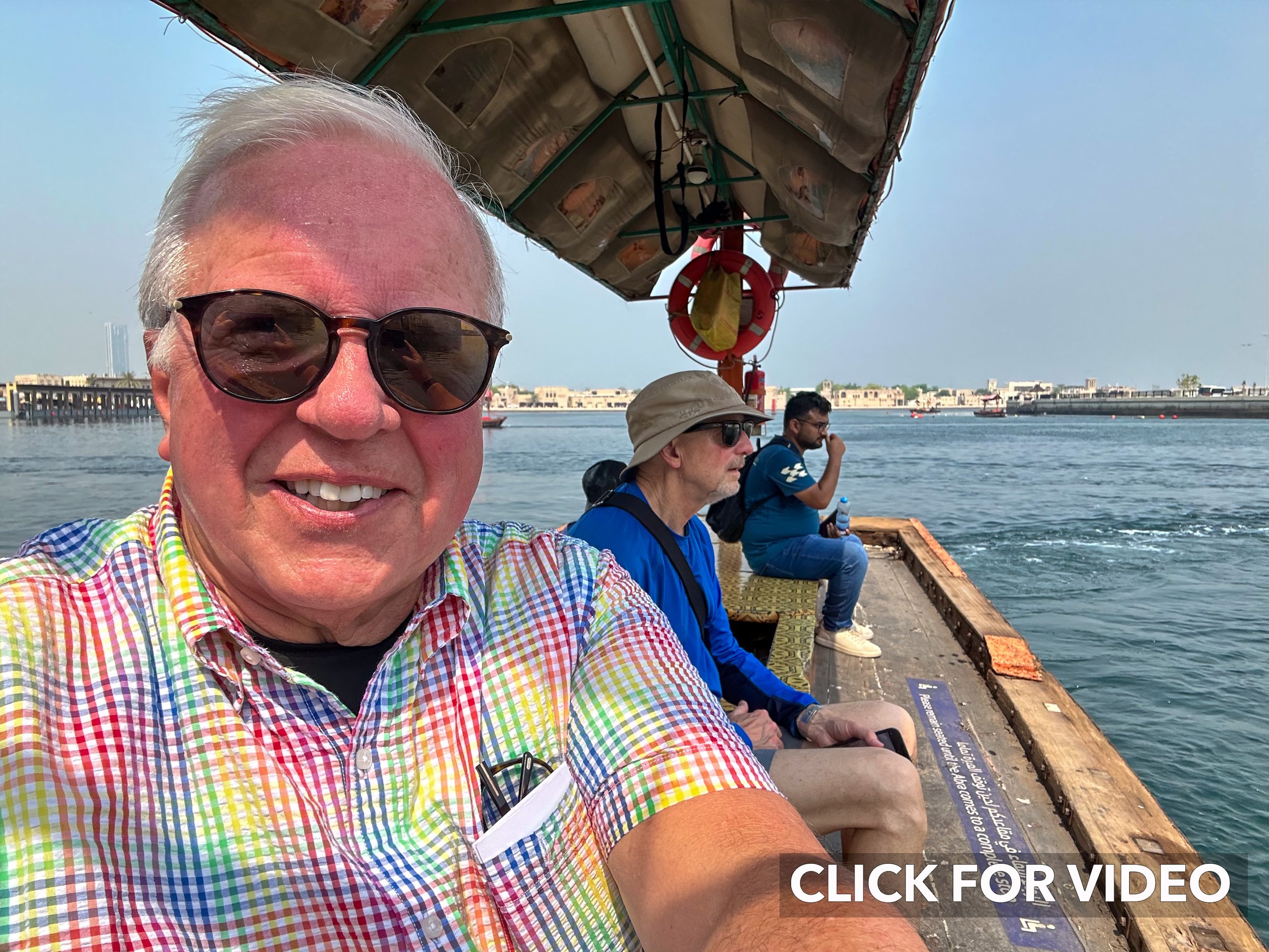 Crossing the canal in an Abra. CLICK IMAGE FOR VIDEO!