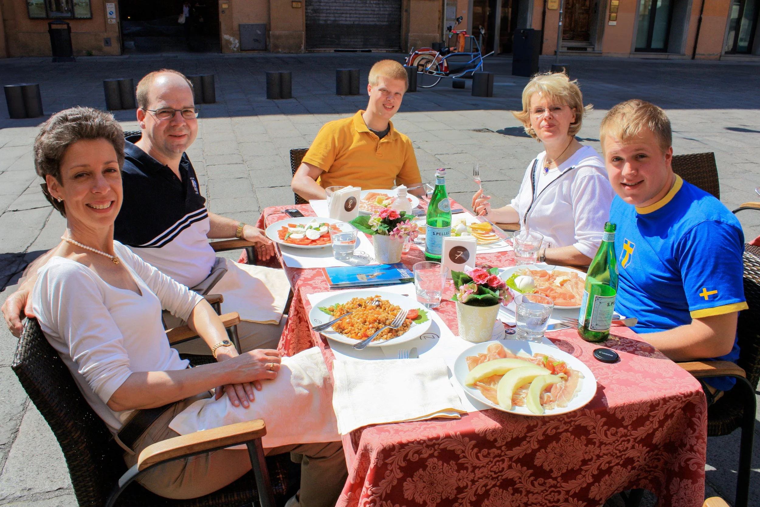 Lunch in the piazza