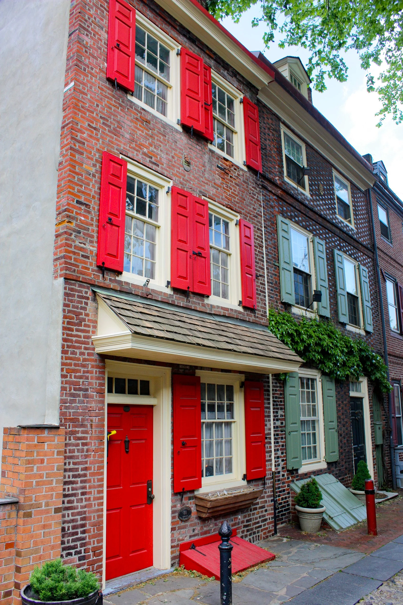 Philly neighborhood.jpg