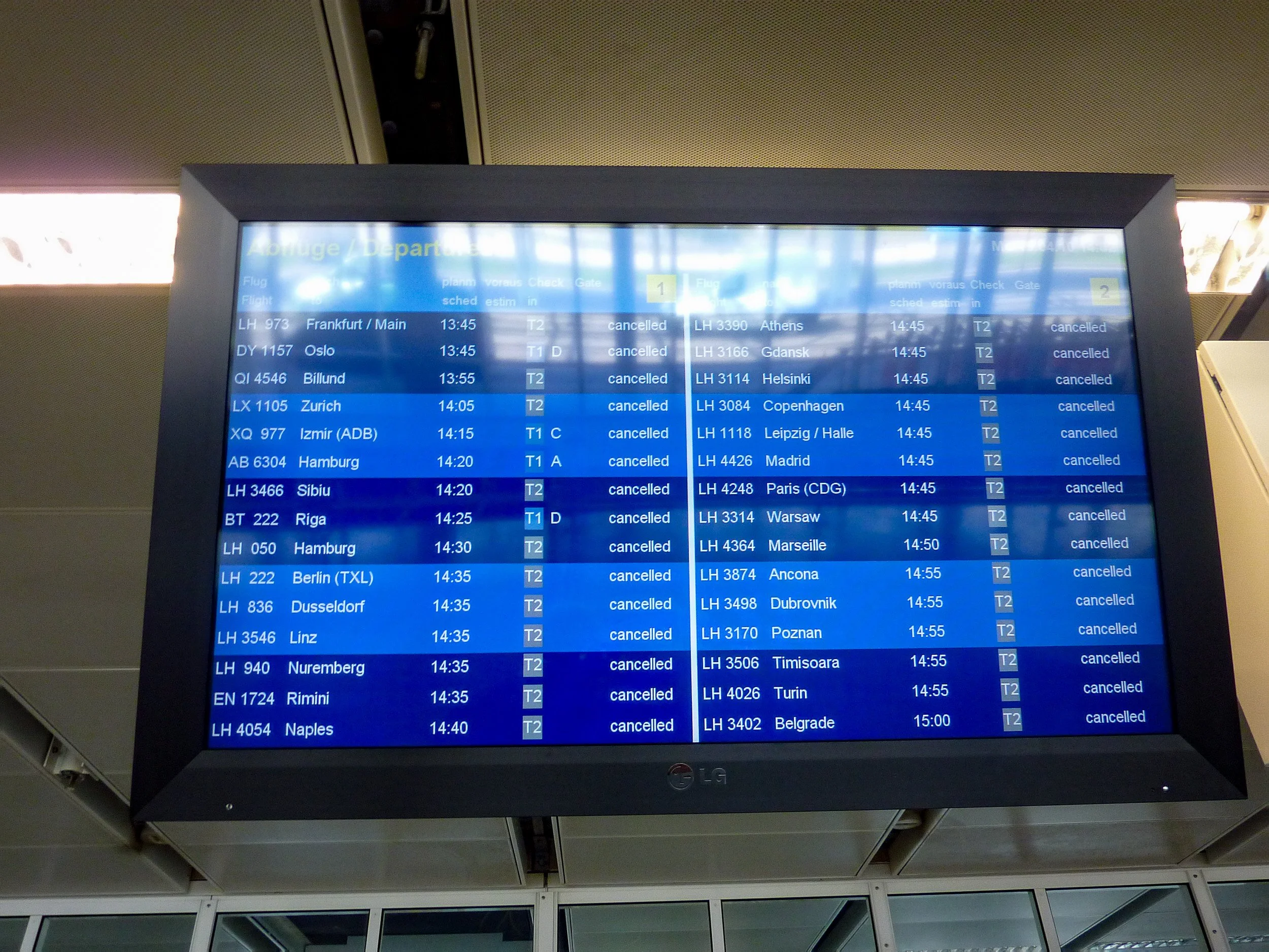 Munich airport still closed