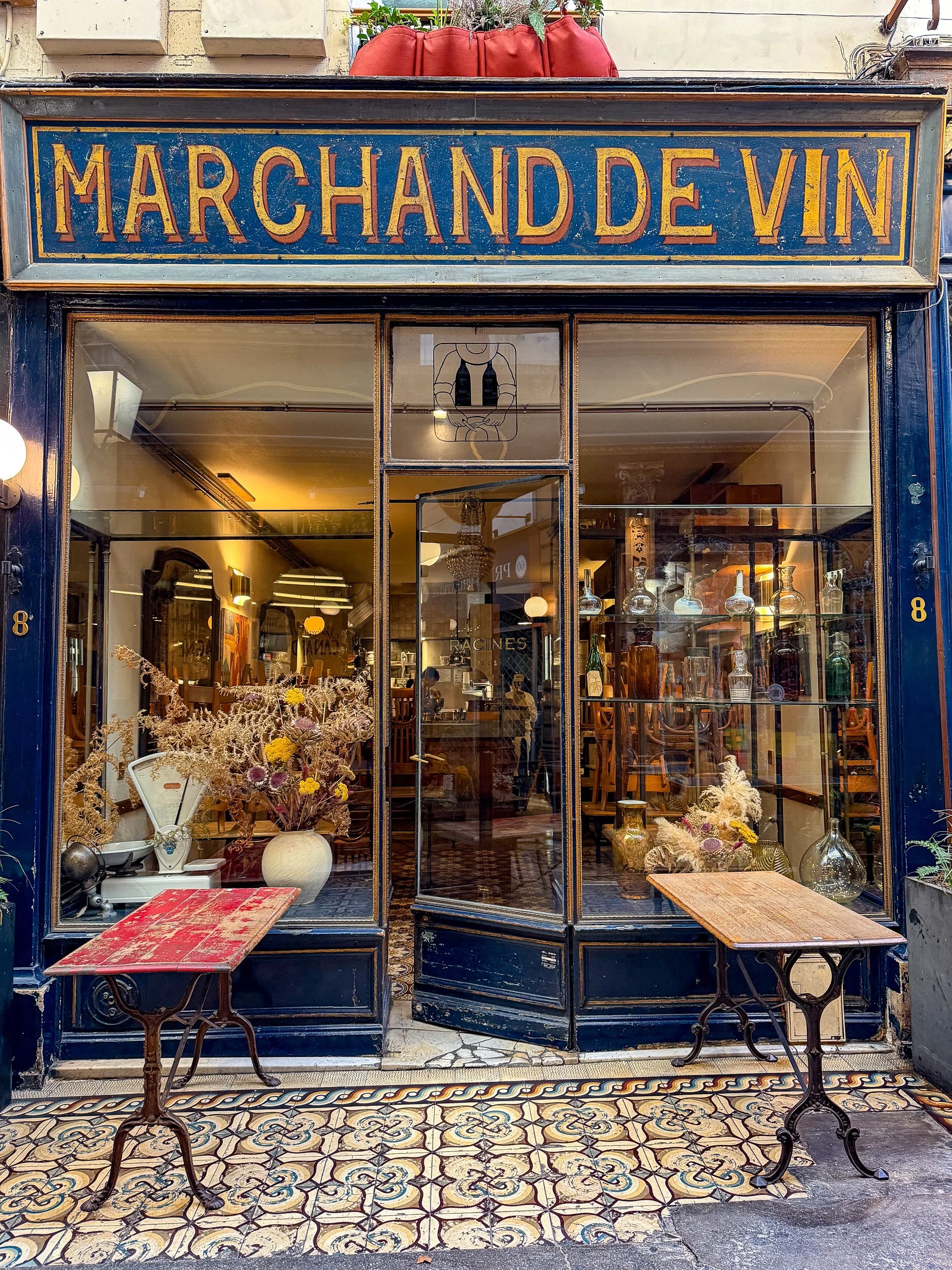 Parisian Passageway restaurant 