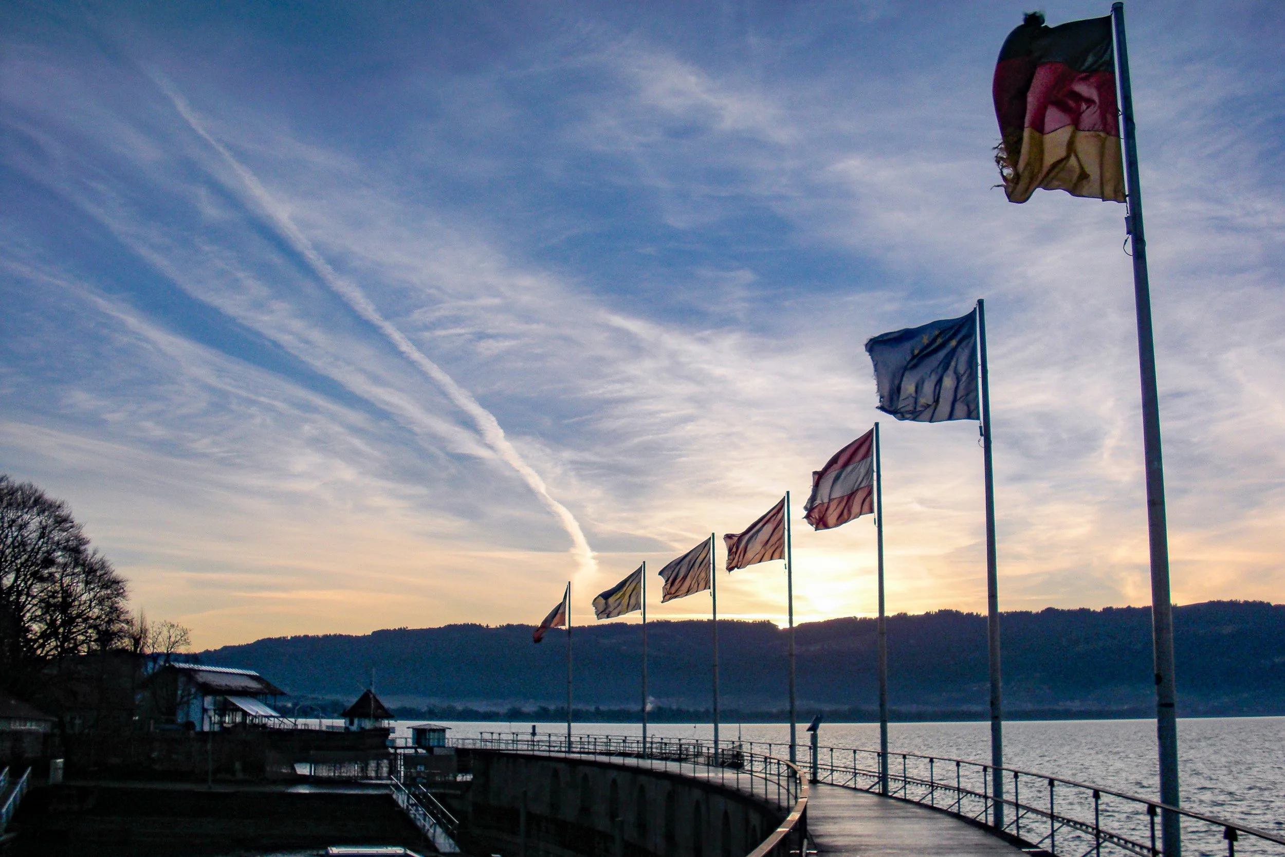Lindau Lake Constance flags.jpg